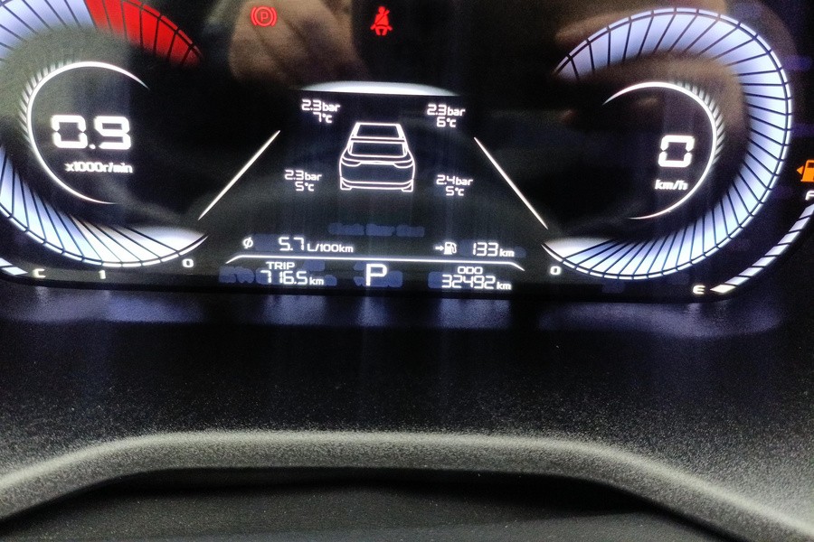 Geely 2023 Emgrand Sedan 1.5 CVT Champion Premium