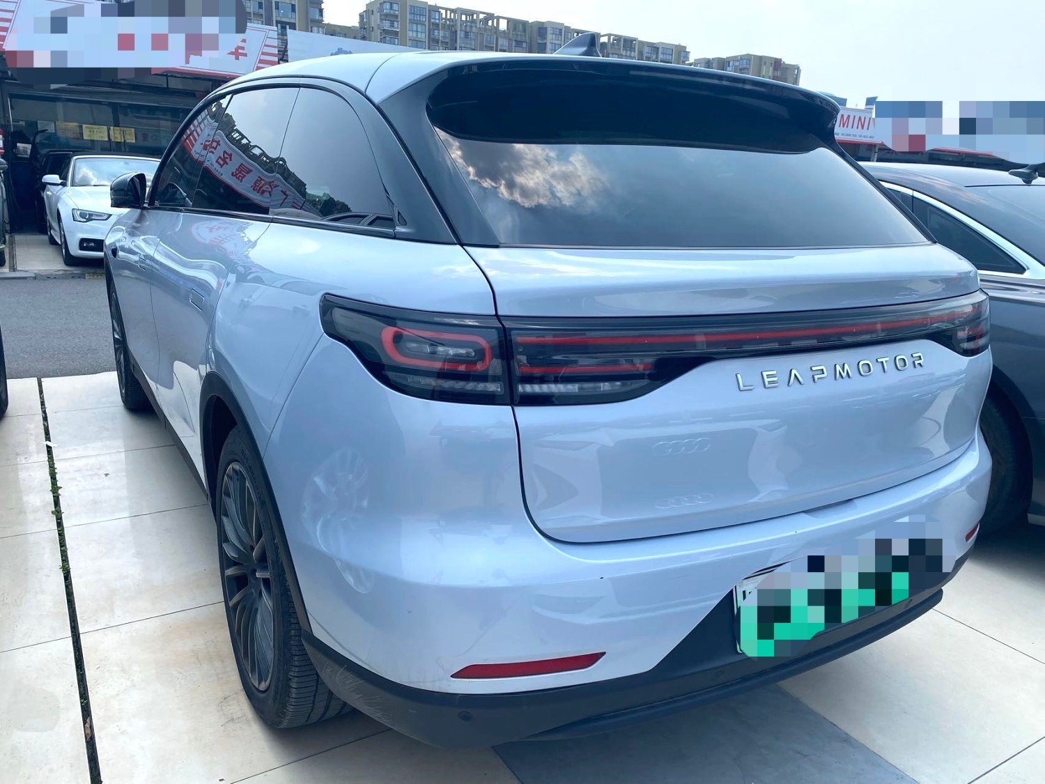 零跑 2023款 C11 500 舒享版
