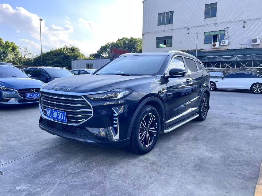 捷途 2021款 X70 PLUS 1.5T 火7座