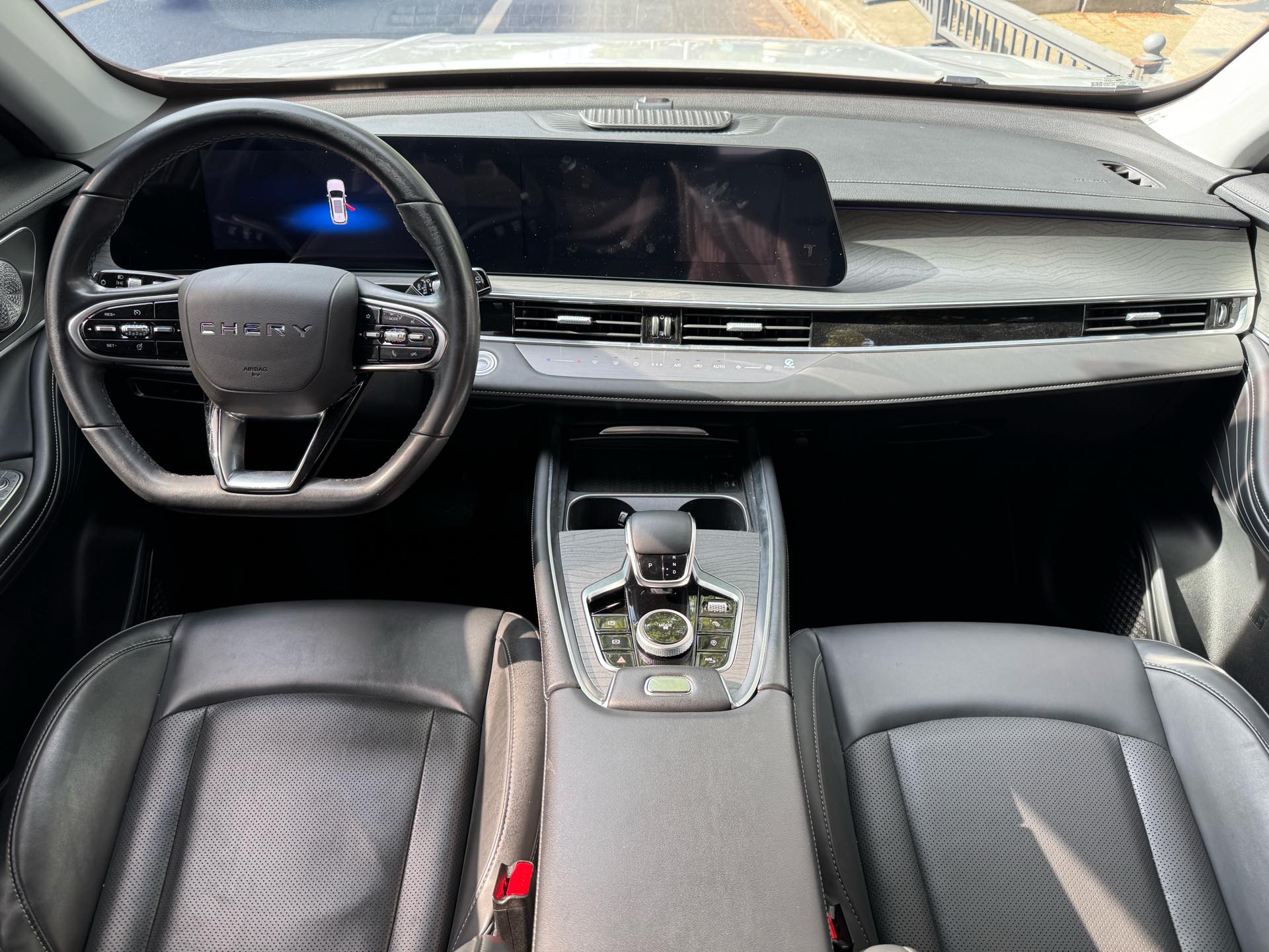 奇瑞 2022款 瑞虎8 PRO 1.6T 290T 两驱天穹版7座