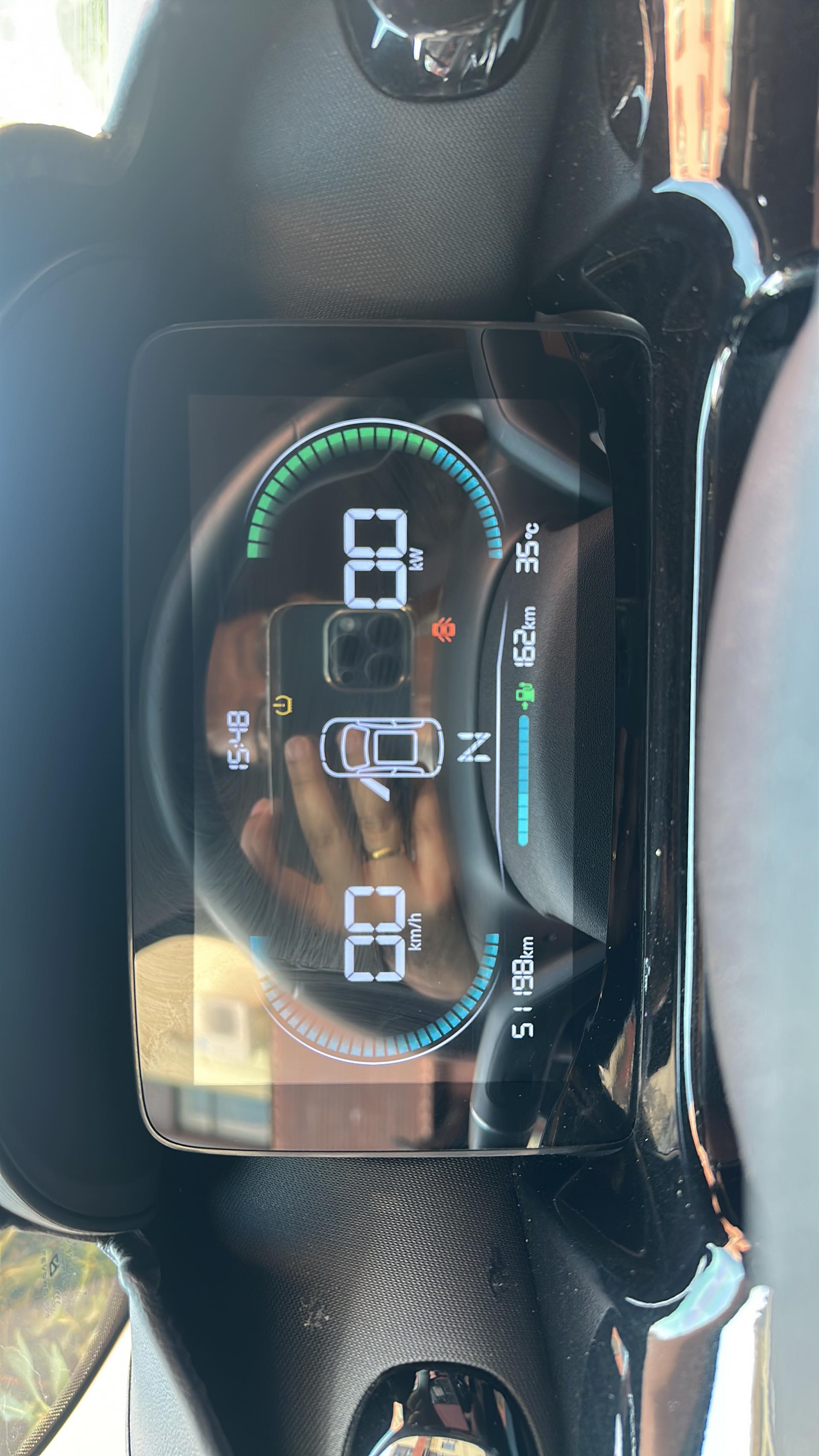 Leapmotor 2022 T03 Amber Edition