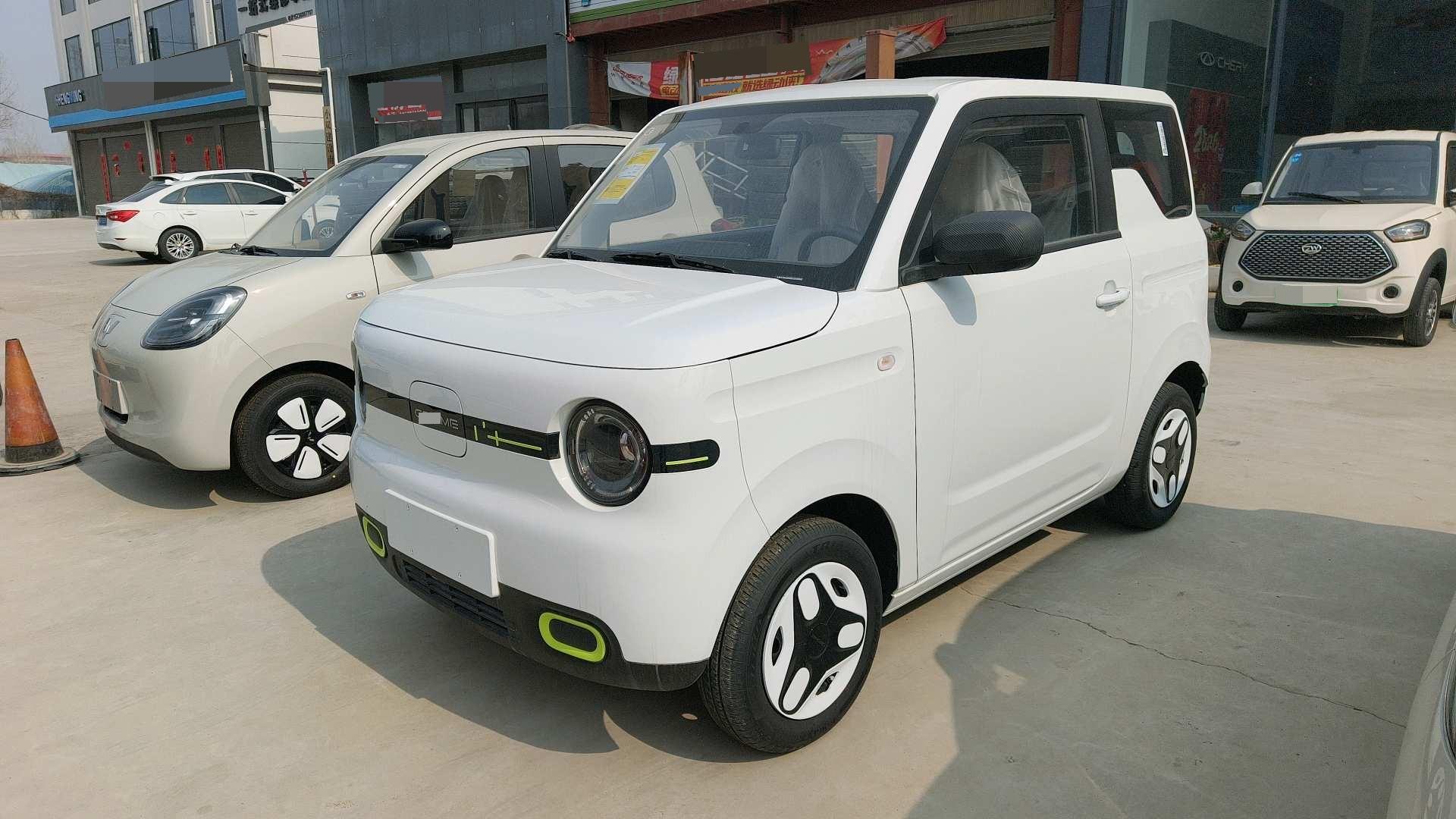 吉利 2025款 熊猫MINI 210km 元气熊