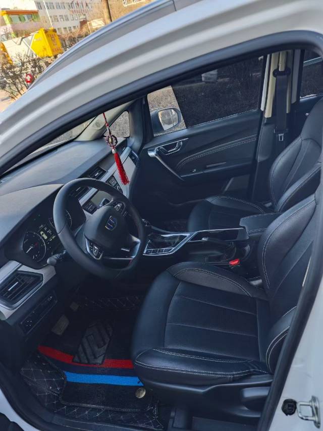 Geely 2020 Vision X3 1.5 CVT Premium