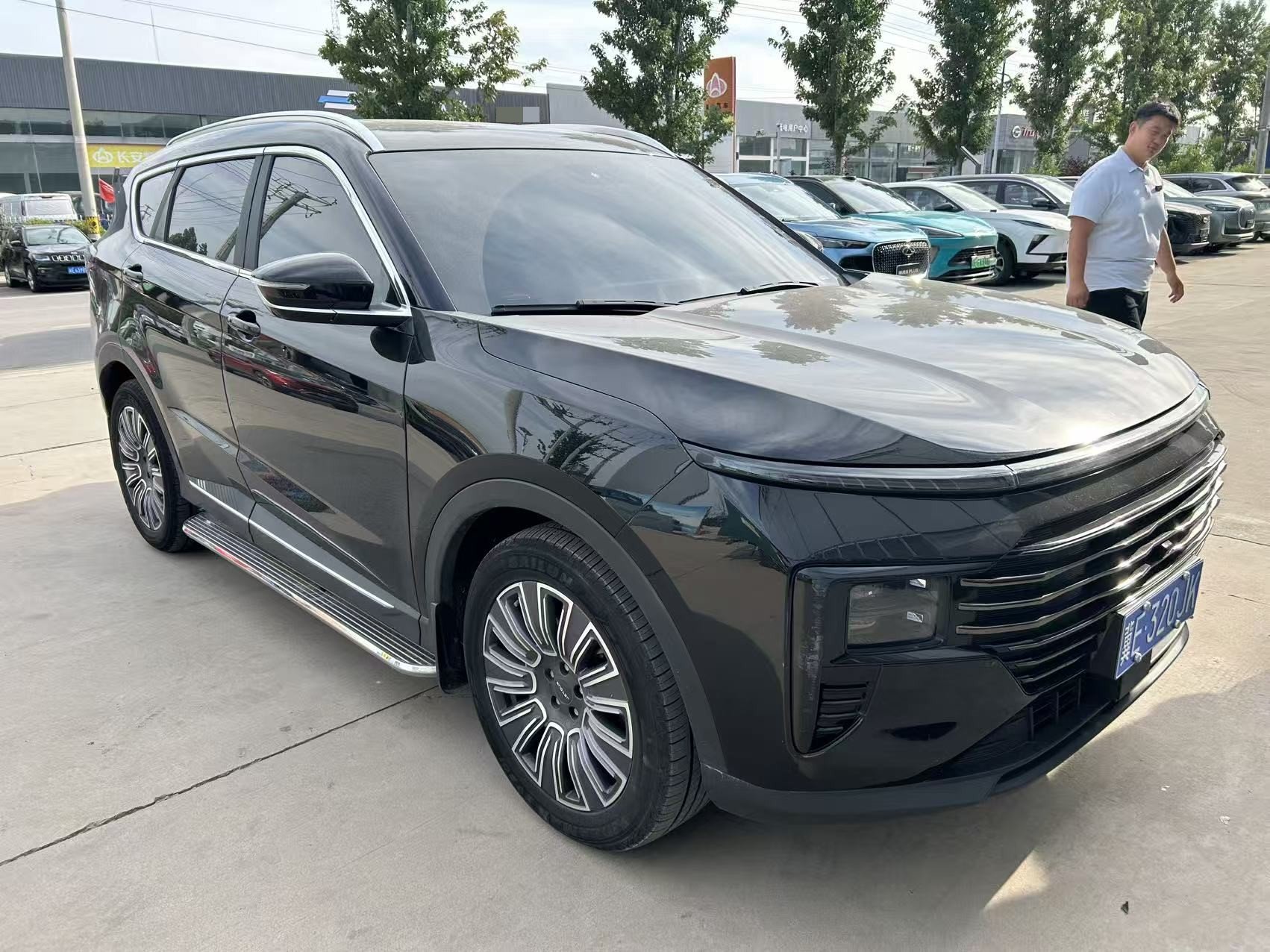 JETOUR 2025 X70 PLUS 1.5T Supreme Edition 5-Seater