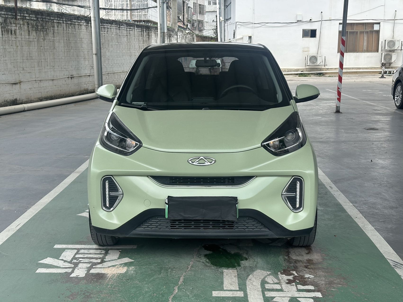 Chery 2022 eQ1 Sweet Pink Half Sugar Edition LFP 30kW 301km (facelift)