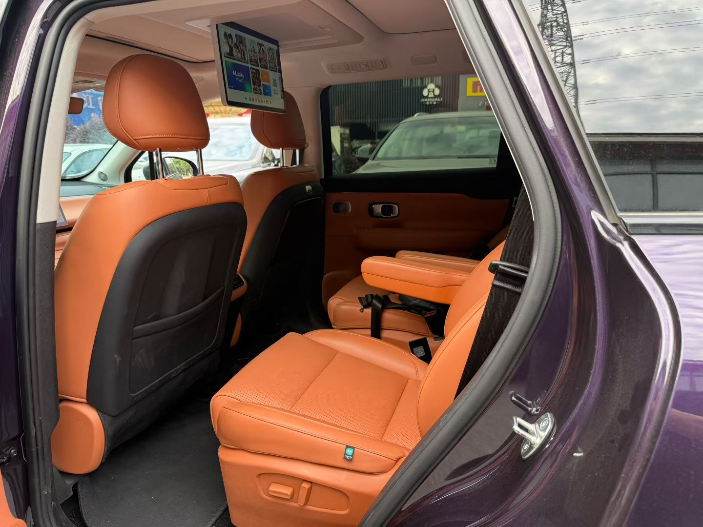 Leapmotor 2024 C16 200 Deluxe Edition