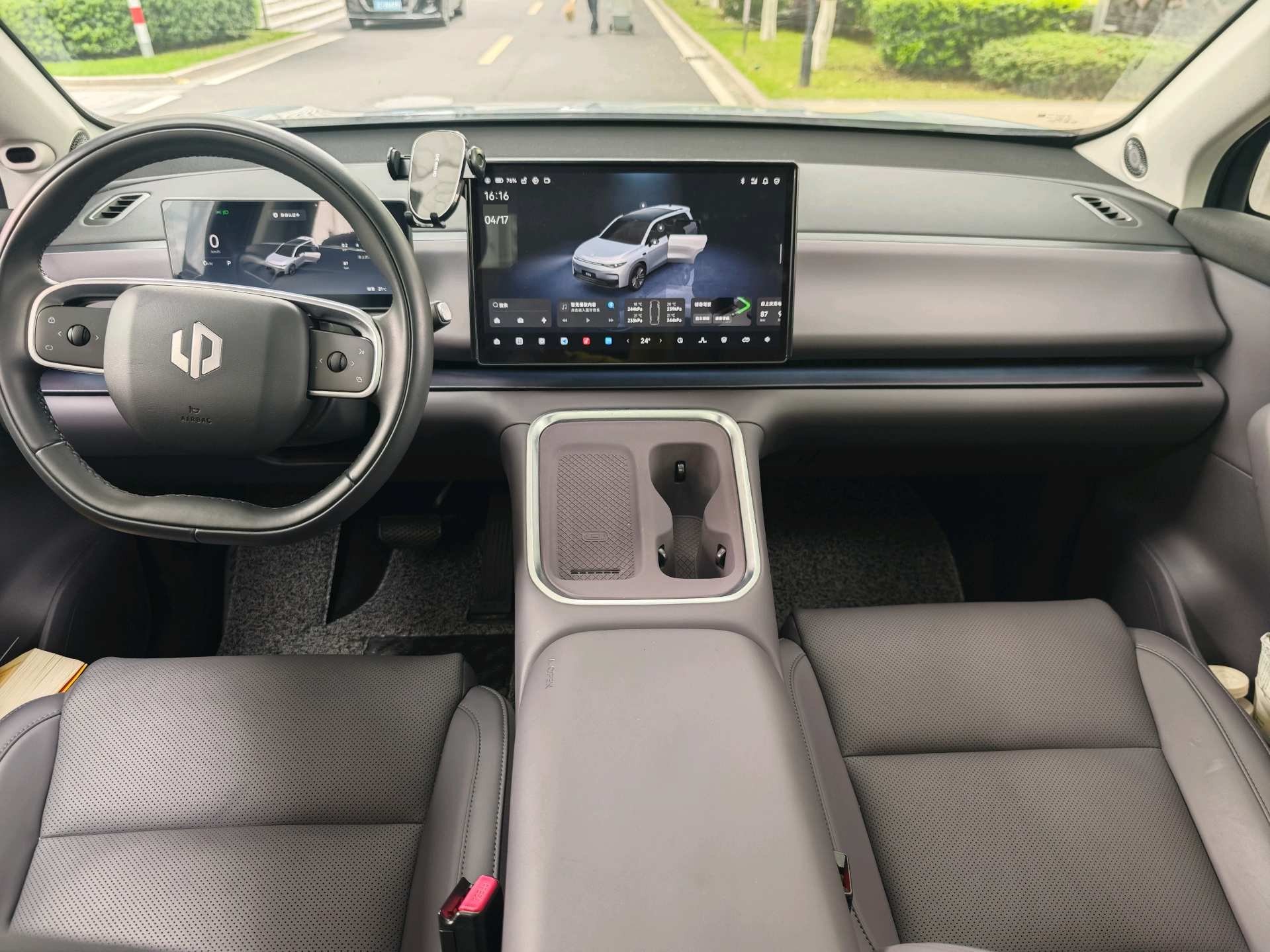 Leapmotor 2026 C16 630 LiDAR Ultimate 6-Seater