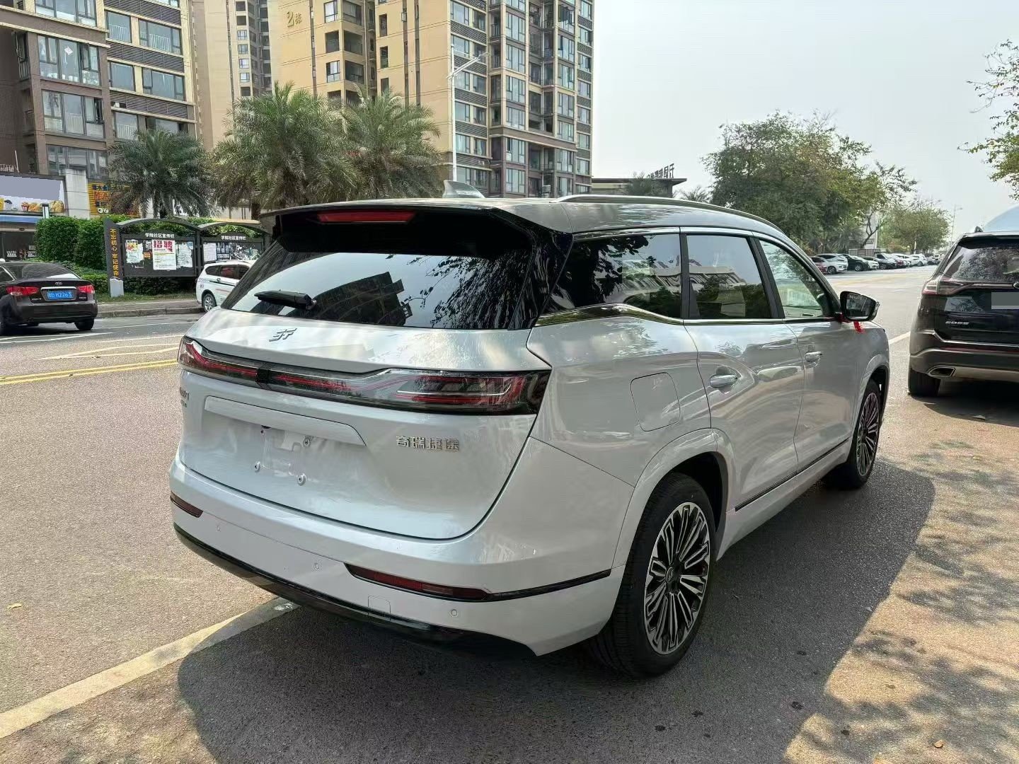 JETOUR 2025 Shanhai L9 1.5TD Flagship 6-Seater