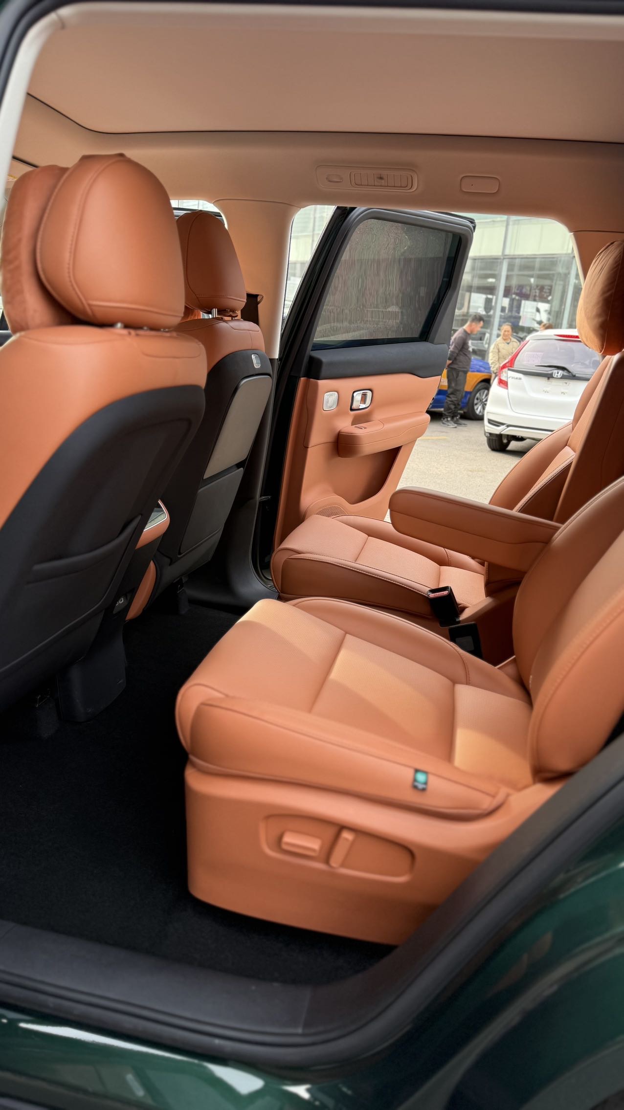 Leapmotor 2024 C16 200 Deluxe Edition