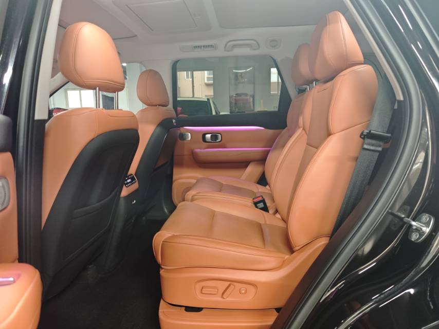 Leapmotor 2026 C16 280 LiDAR Zhizun Edition 6-Seater