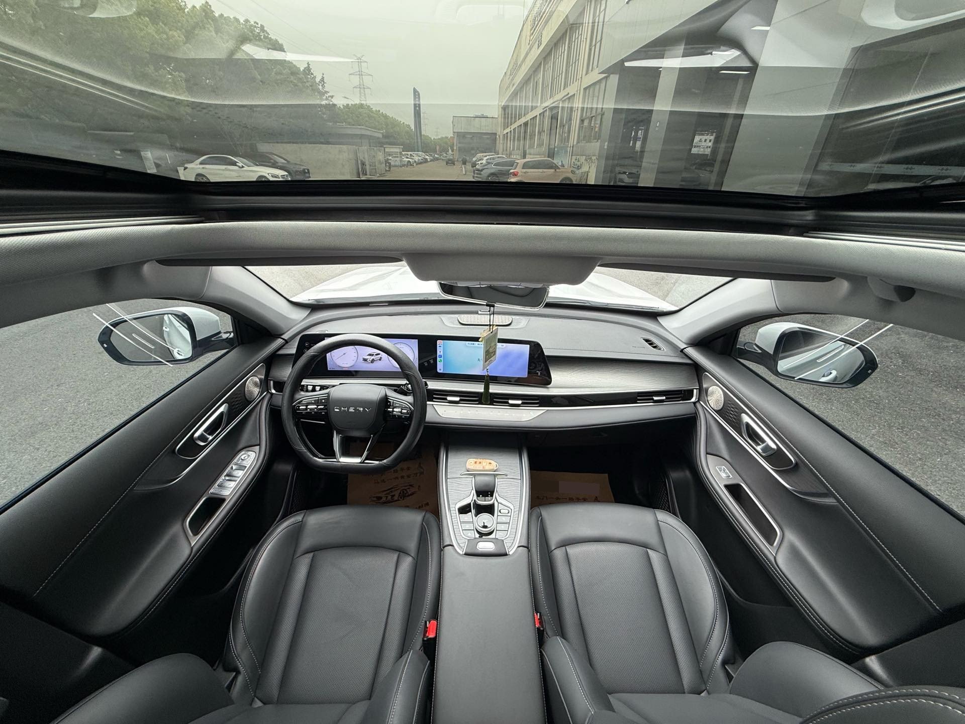 奇瑞 2025款 瑞虎8 PRO 1.6T 290T 两驱豪华版