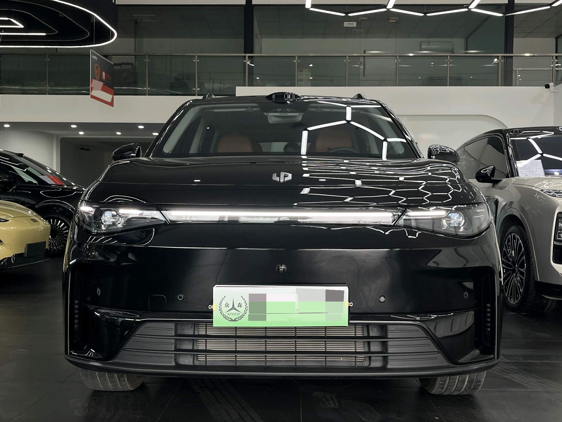 Leapmotor 2026 C16 280 LiDAR Zhizun Edition 6-Seater