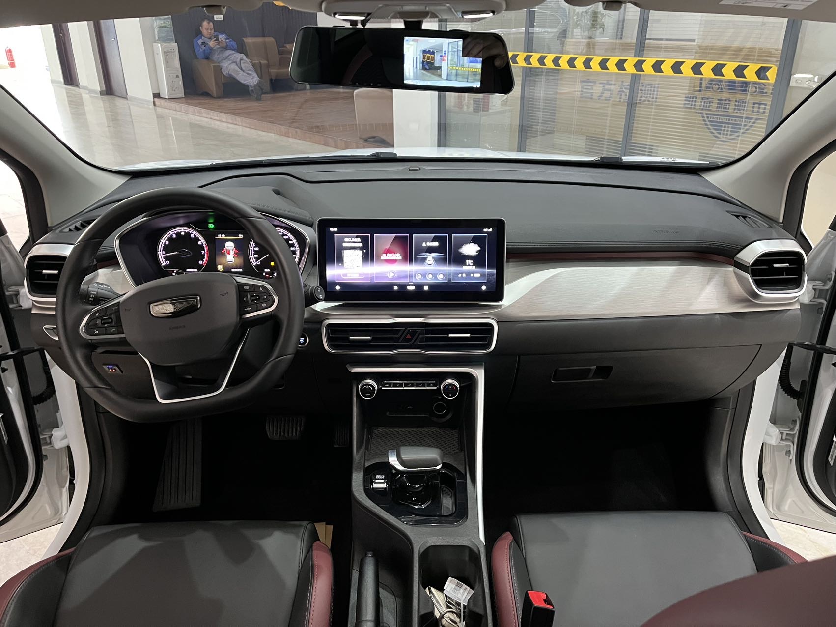 Geely 2021 Coolray 1.4T Platinum Edition