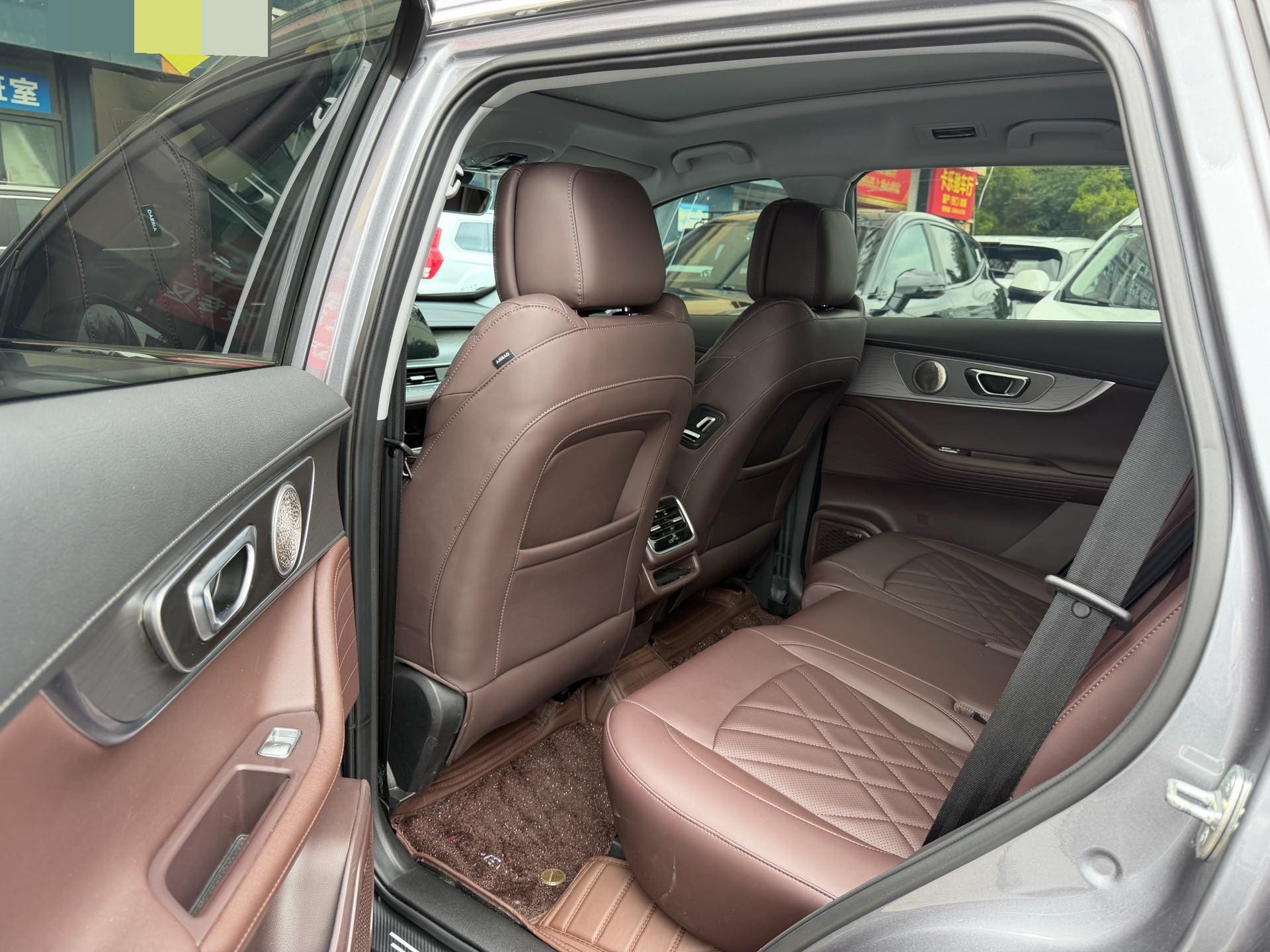 Chery 2024 Tiggo 8 PRO 1.6T 290T Champion Edition 2WD Peak Edition 7-Seater