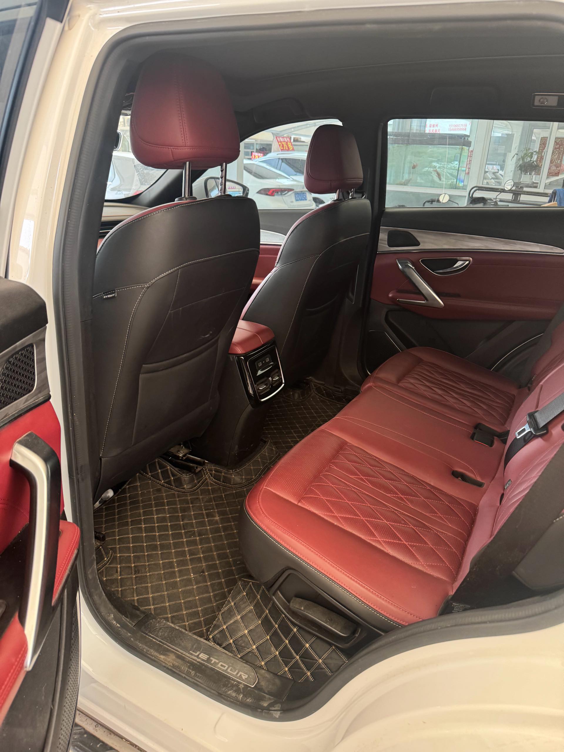JETOUR 2023 X70 PLUS 1.6T Stronger 7-Seater