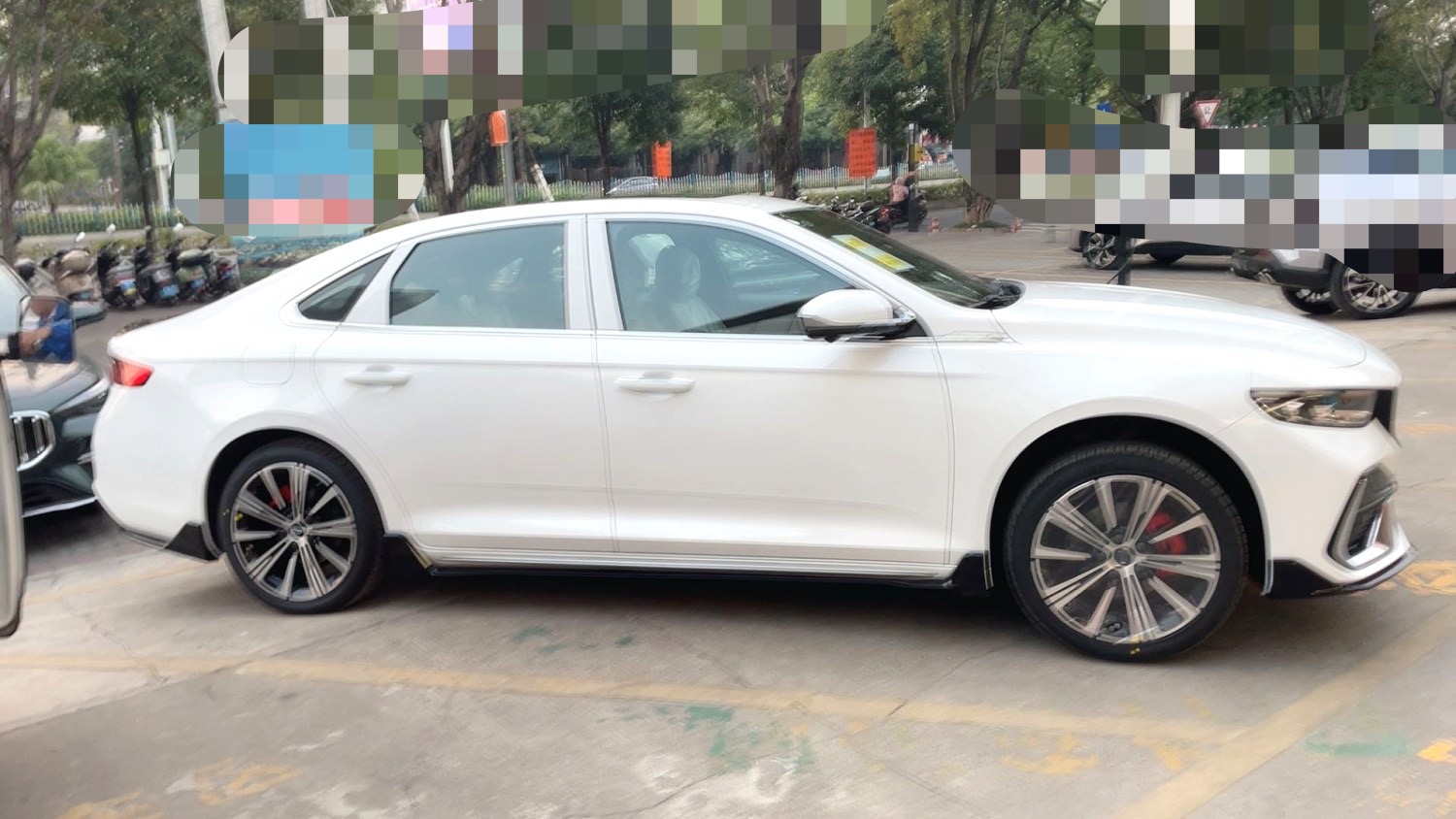 Geely 2026 Xingrui 1.5TD Dongfang Yao Kunlun Edition