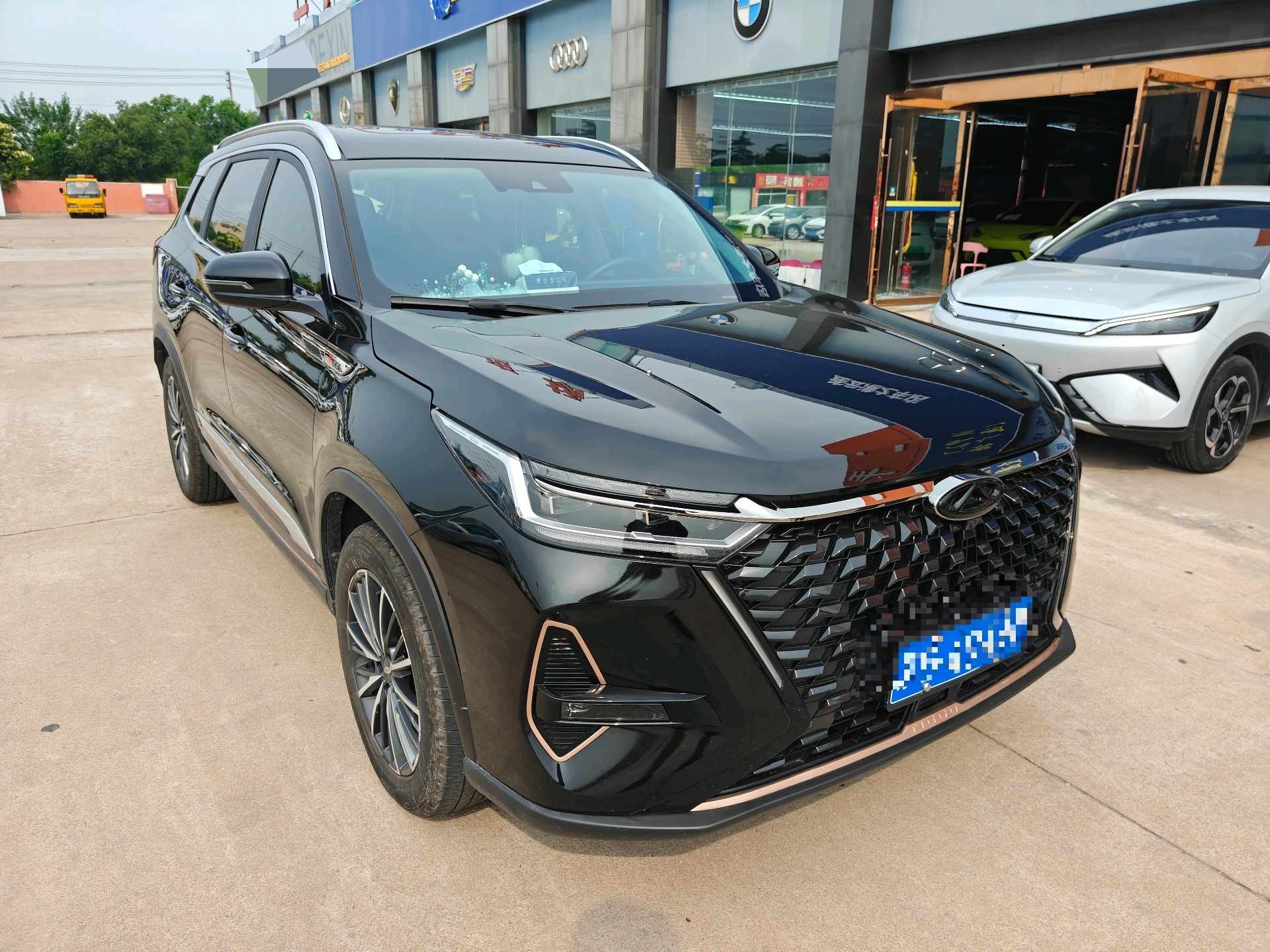 奇瑞 2024款 瑞虎8 PRO 1.6T 290T 冠军版两驱巅峰版5座