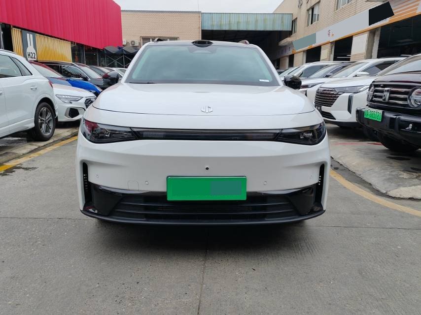 Leapmotor 2026 C16 280 LiDAR Zhizun Edition 6-Seater