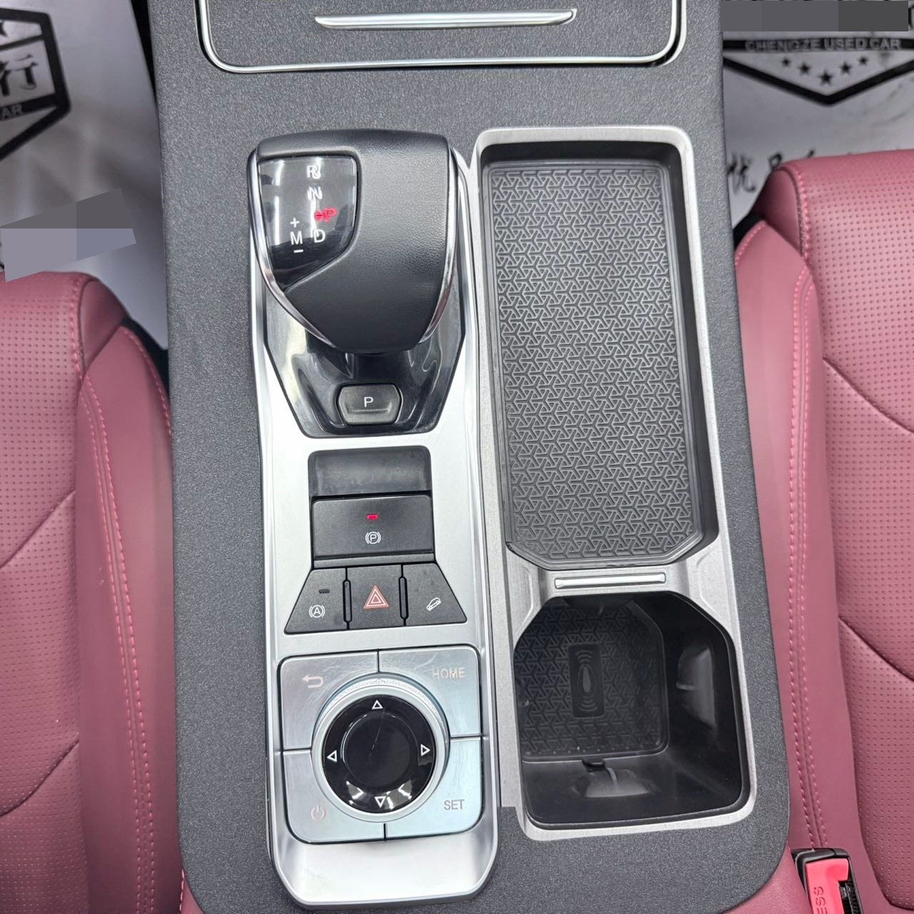 捷途 2023款 X70 PLUS 1.5T 自强PRO5座