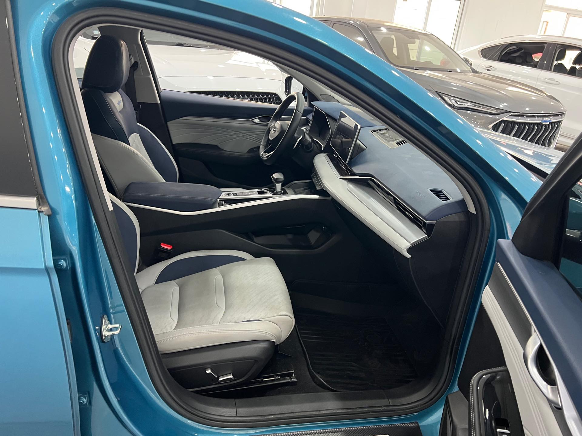 Geely 2023 Xingrui 2.0TD Zun贵型