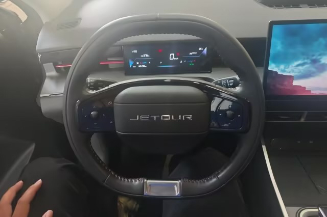 JETOUR 2025 Dasheng 1.5T Youth UP