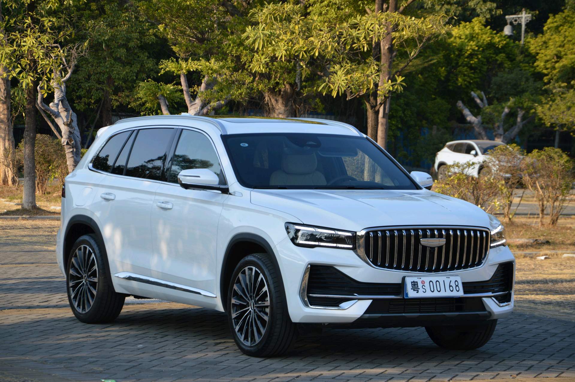 Geely 2025 Xingyue L 2.0TD Dongfang Yao Lanxing Edition