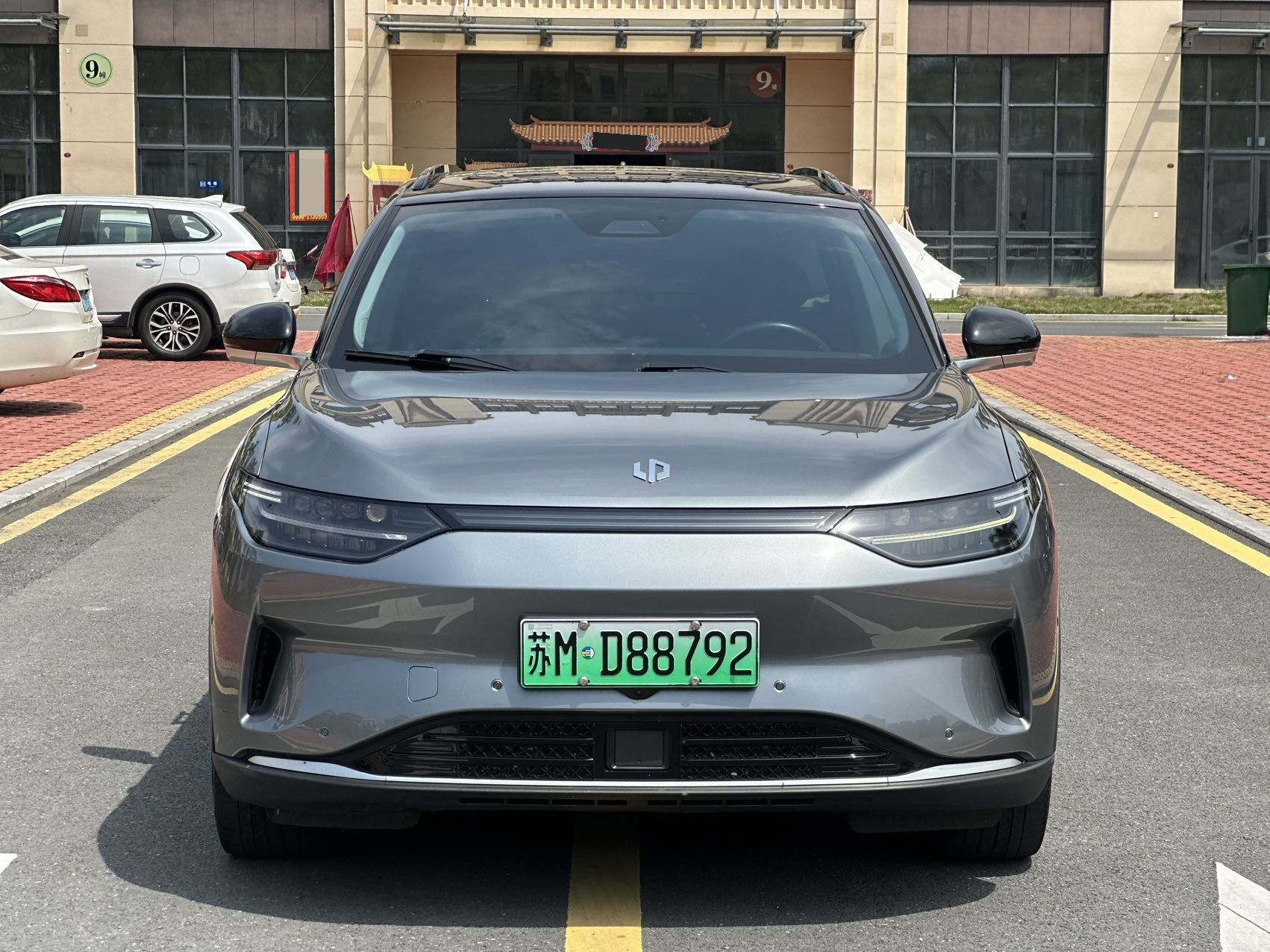 零跑 2021款 C11 豪华版 磷酸铁锂