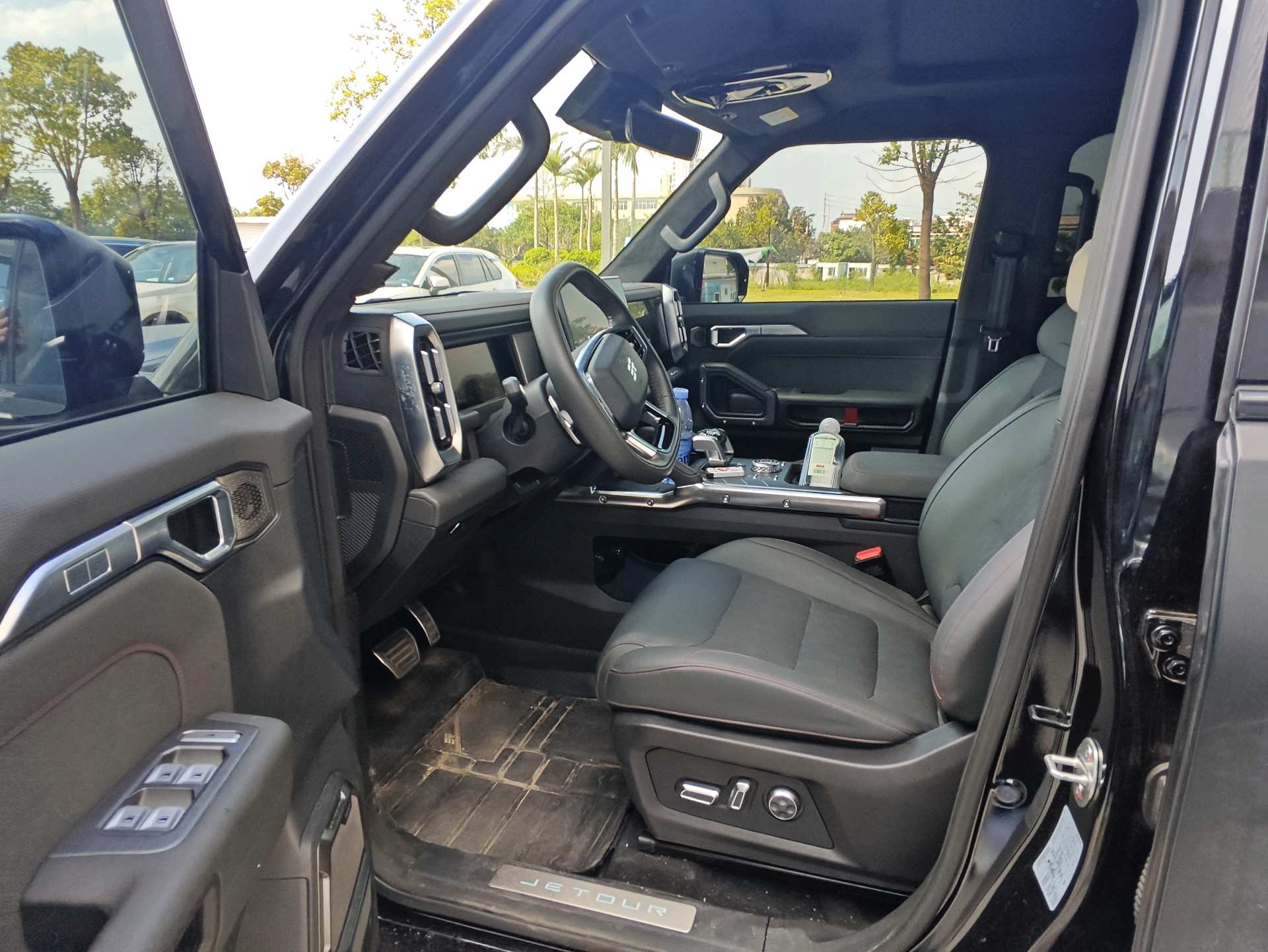 JETOUR 2023 Traveler 2.0T 4WD Cross PRO+
