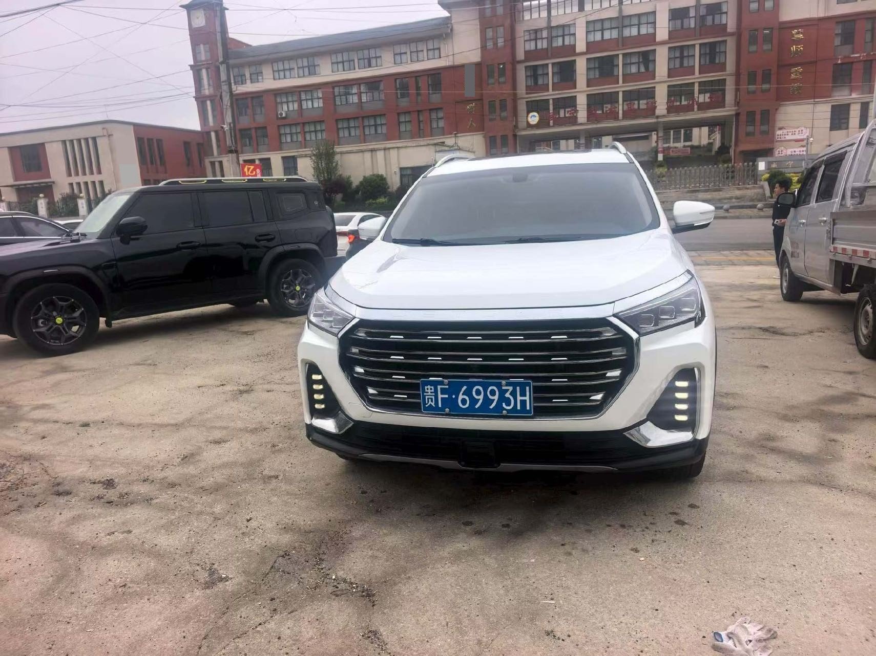 JETOUR 2023 X90 PLUS 1.5T Bieyuan 7-Seater