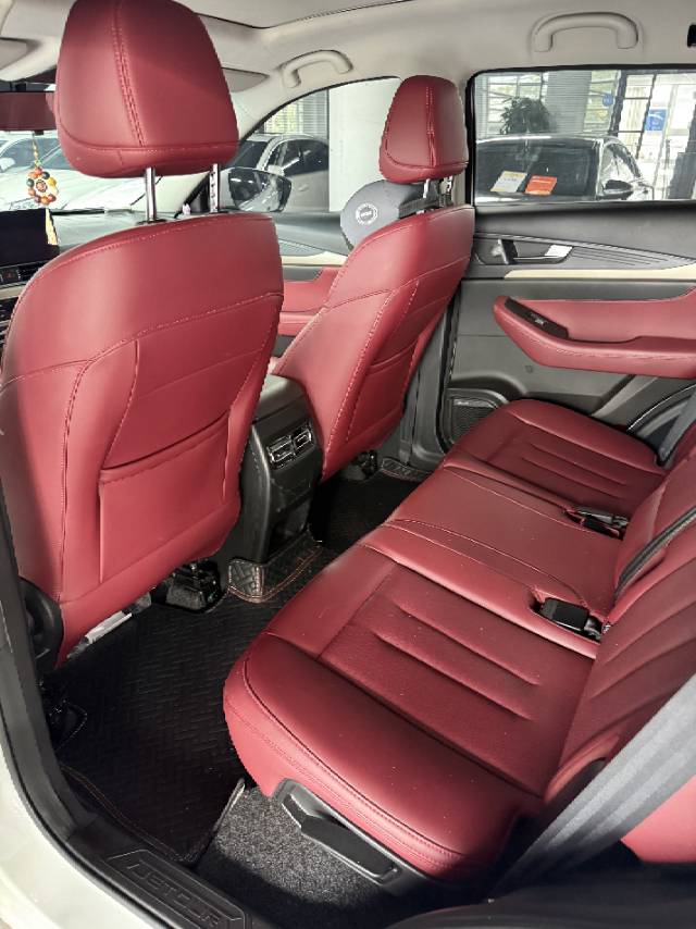 JETOUR 2023 X70 1.5T Flagship 7-Seater
