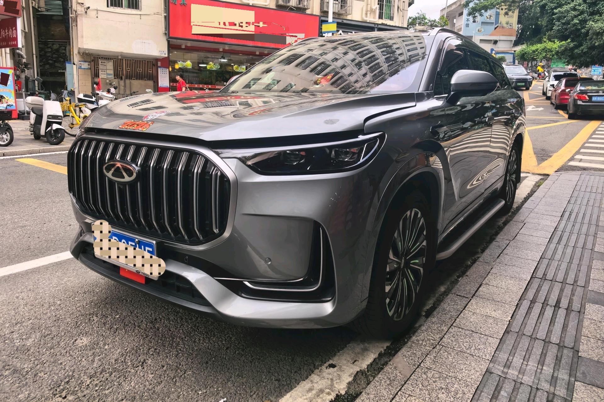 奇瑞 2023款 瑞虎9 2.0T 两驱豪华版5座