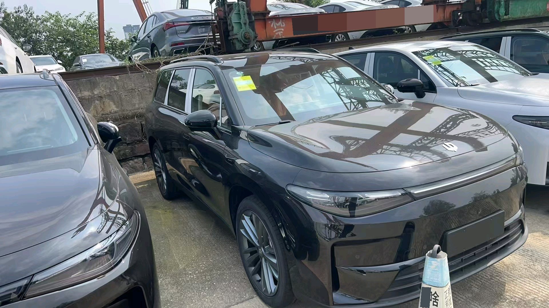 Leapmotor 2024 C16 200 Deluxe Edition