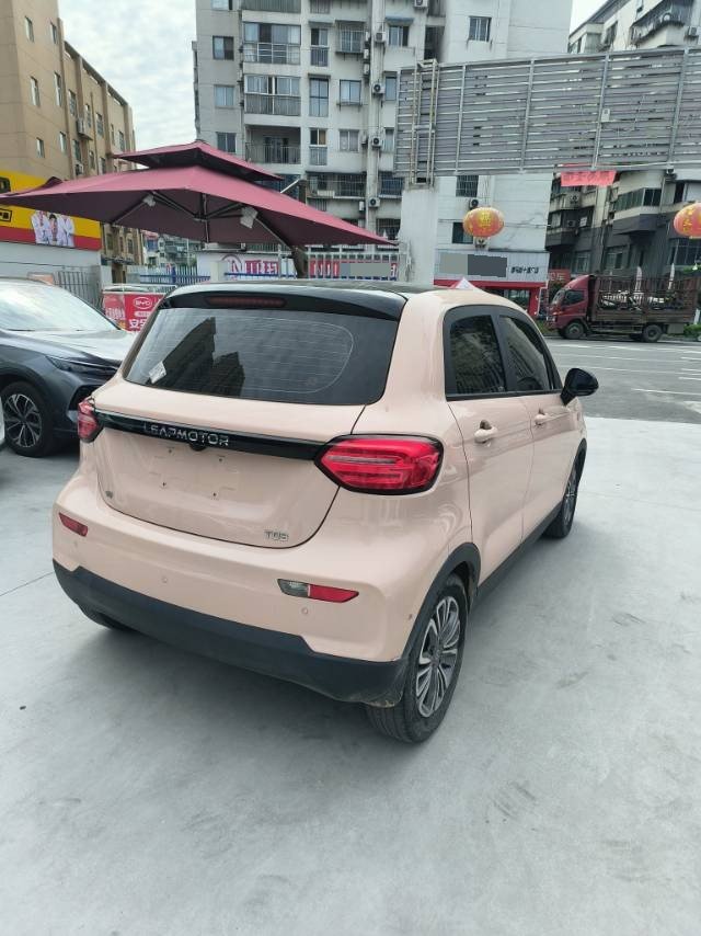 Leapmotor 2021 T03 400 Luxury Edition
