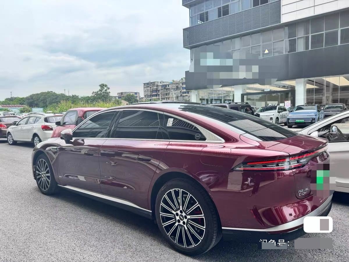 奇瑞 2025款 风云A9L 1.5T 四驱高能巅峰版