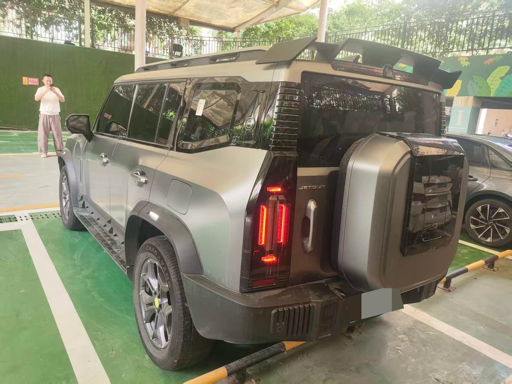 JETOUR 2023 Traveler 2.0T 4WD Cross PRO