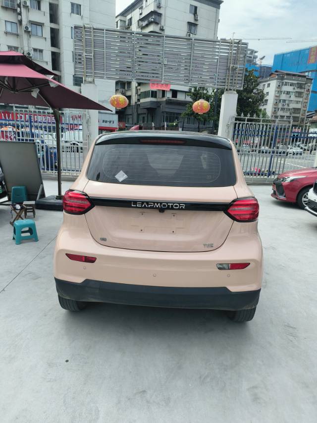 Leapmotor 2021 T03 400 Luxury Edition