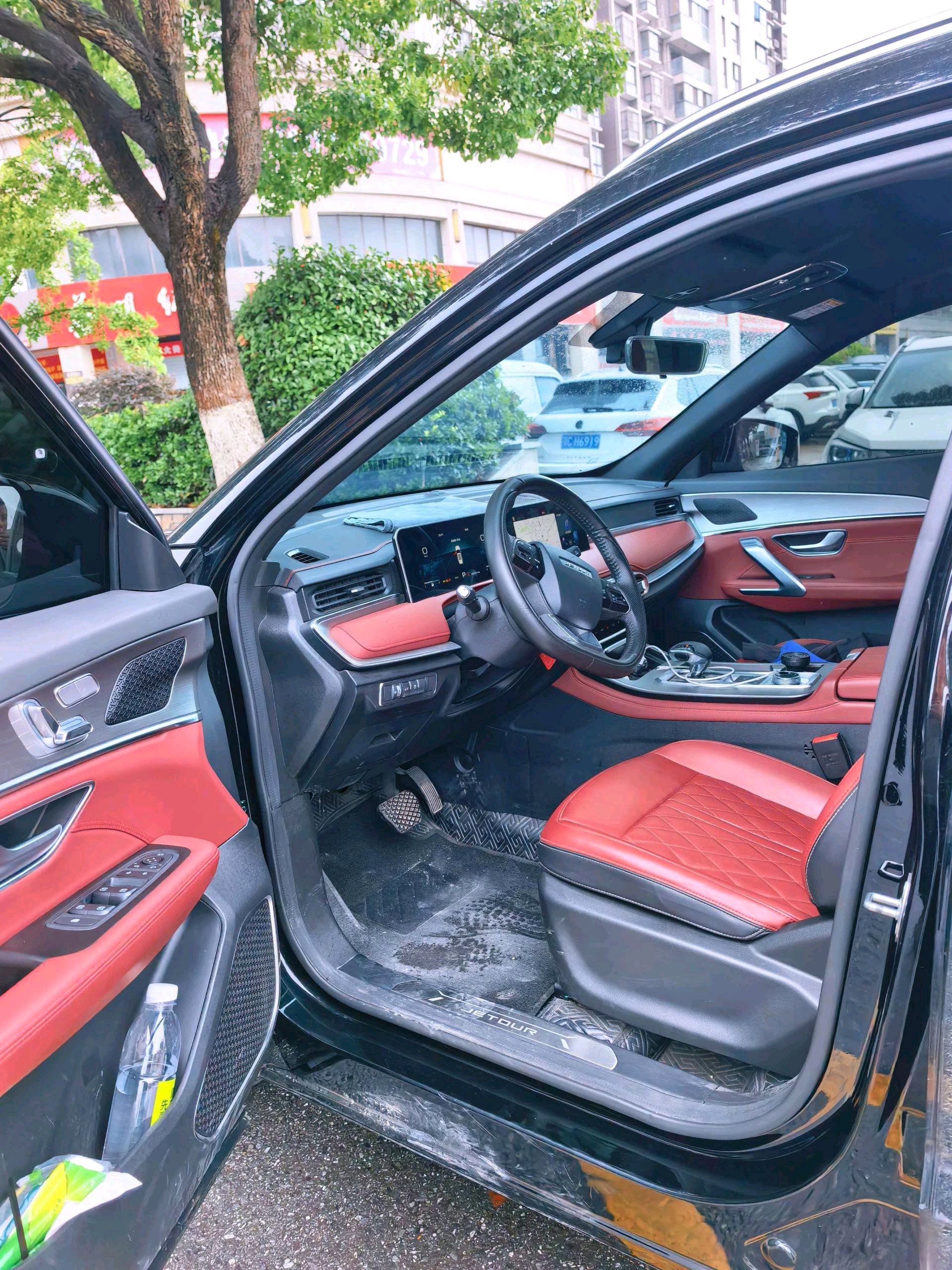 JETOUR 2023 X70 PRO 1.5T Comfort 7-Seater