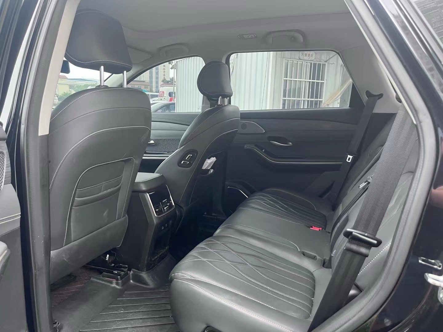 JETOUR 2025 Shanhai L9 1.5TD Luxury 5-Seater