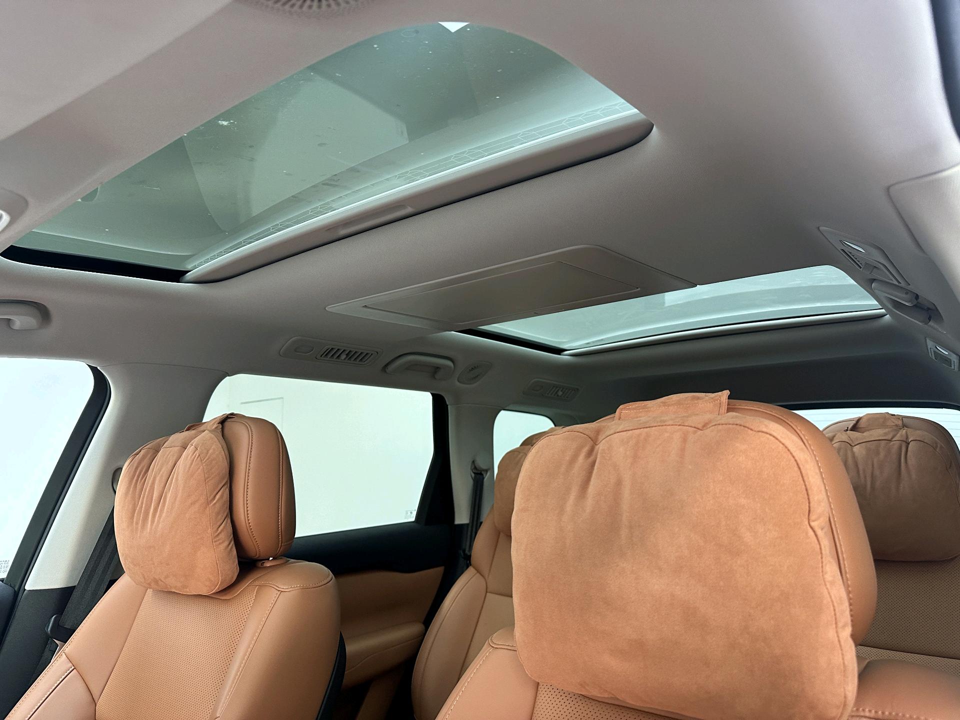 Leapmotor 2026 C16 280 LiDAR Zhizun Edition 6-Seater