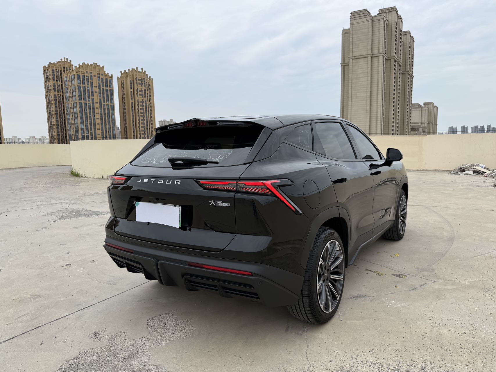 JETOUR 2022 Dasheng i-DM 1.5T Lightning 01