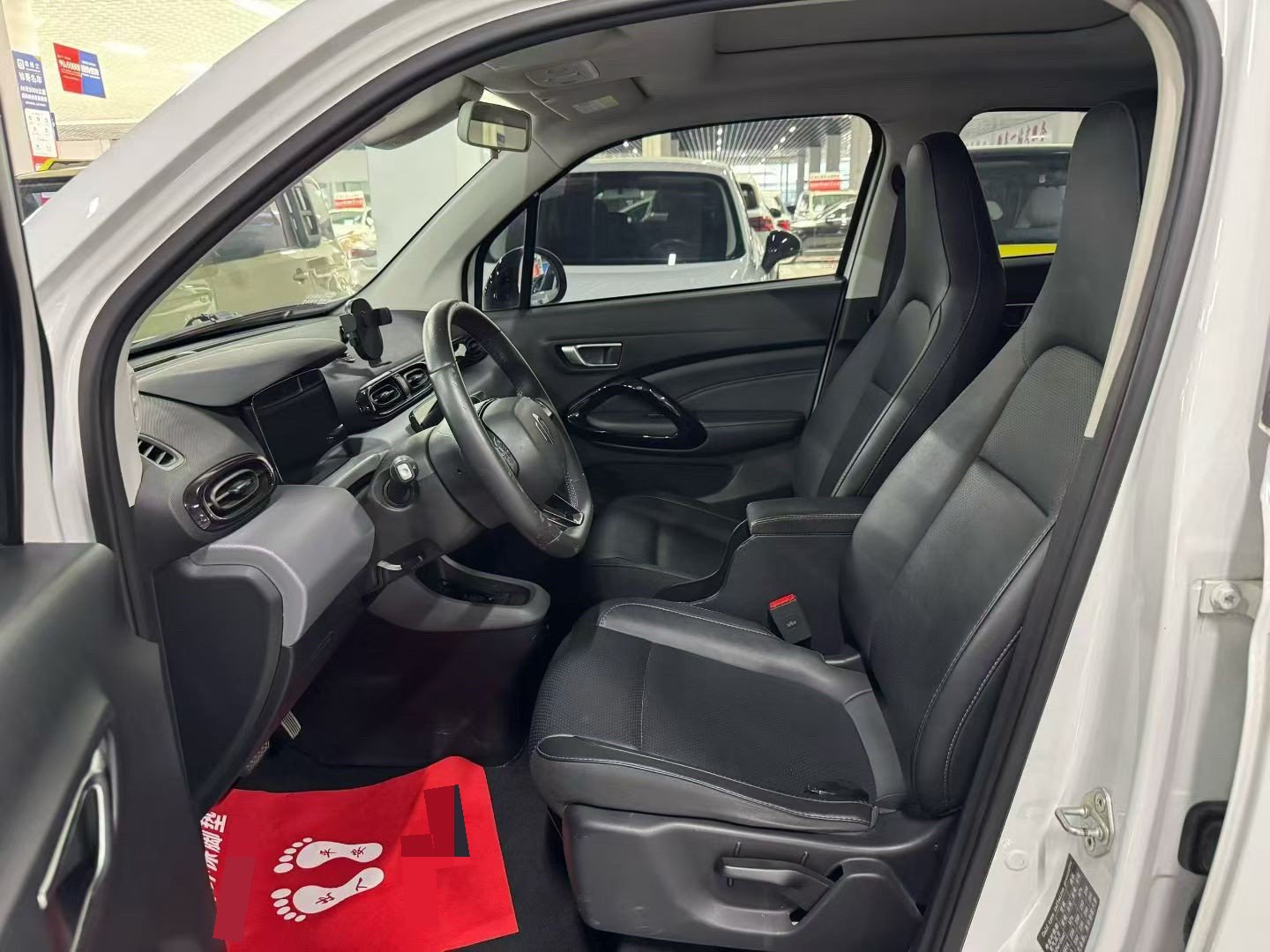 Leapmotor 2020 T03 400 Luxury Edition