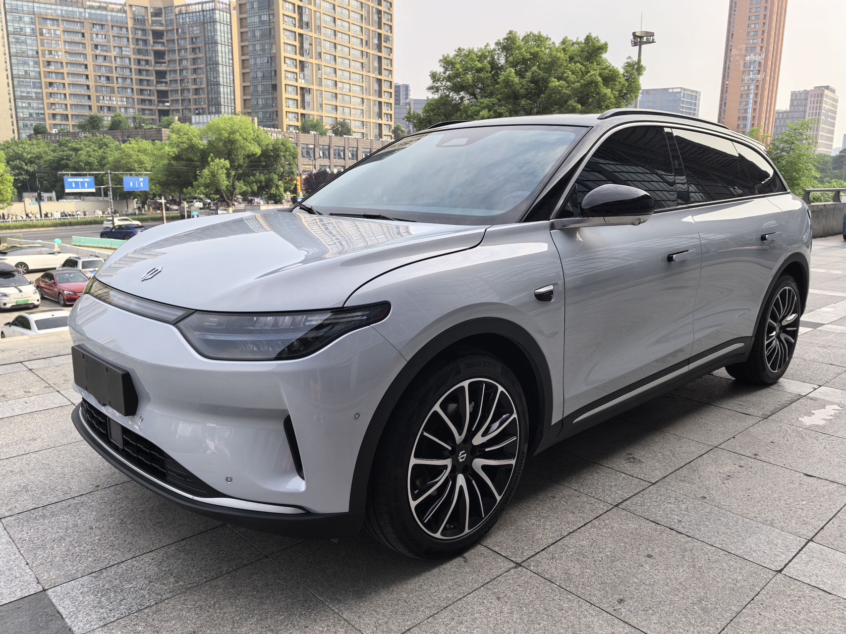 Leapmotor 2023 C11 580 Performance AWD