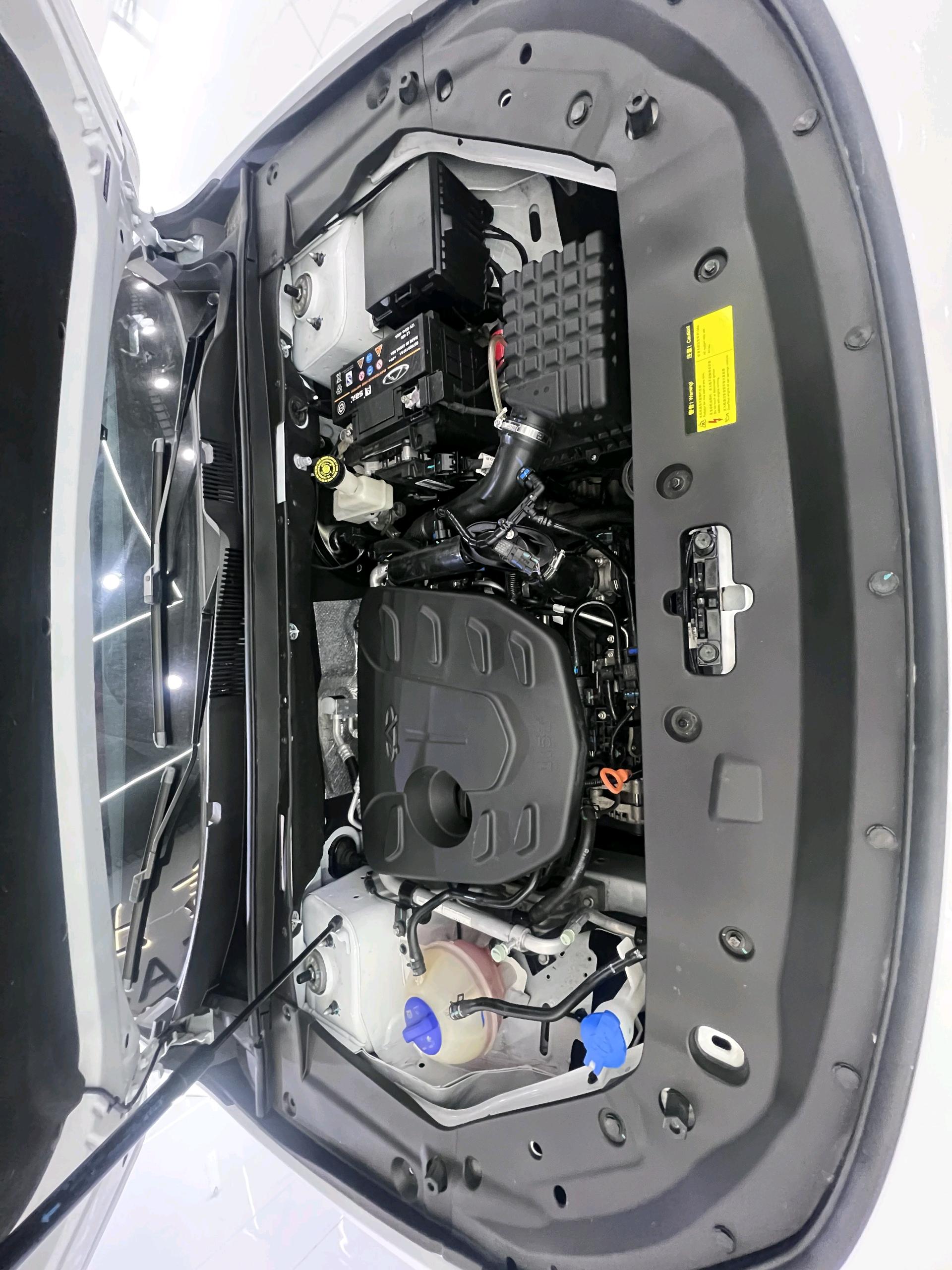JETOUR 2022 X70 PLUS 1.5T CVT Mountain 7-Seater