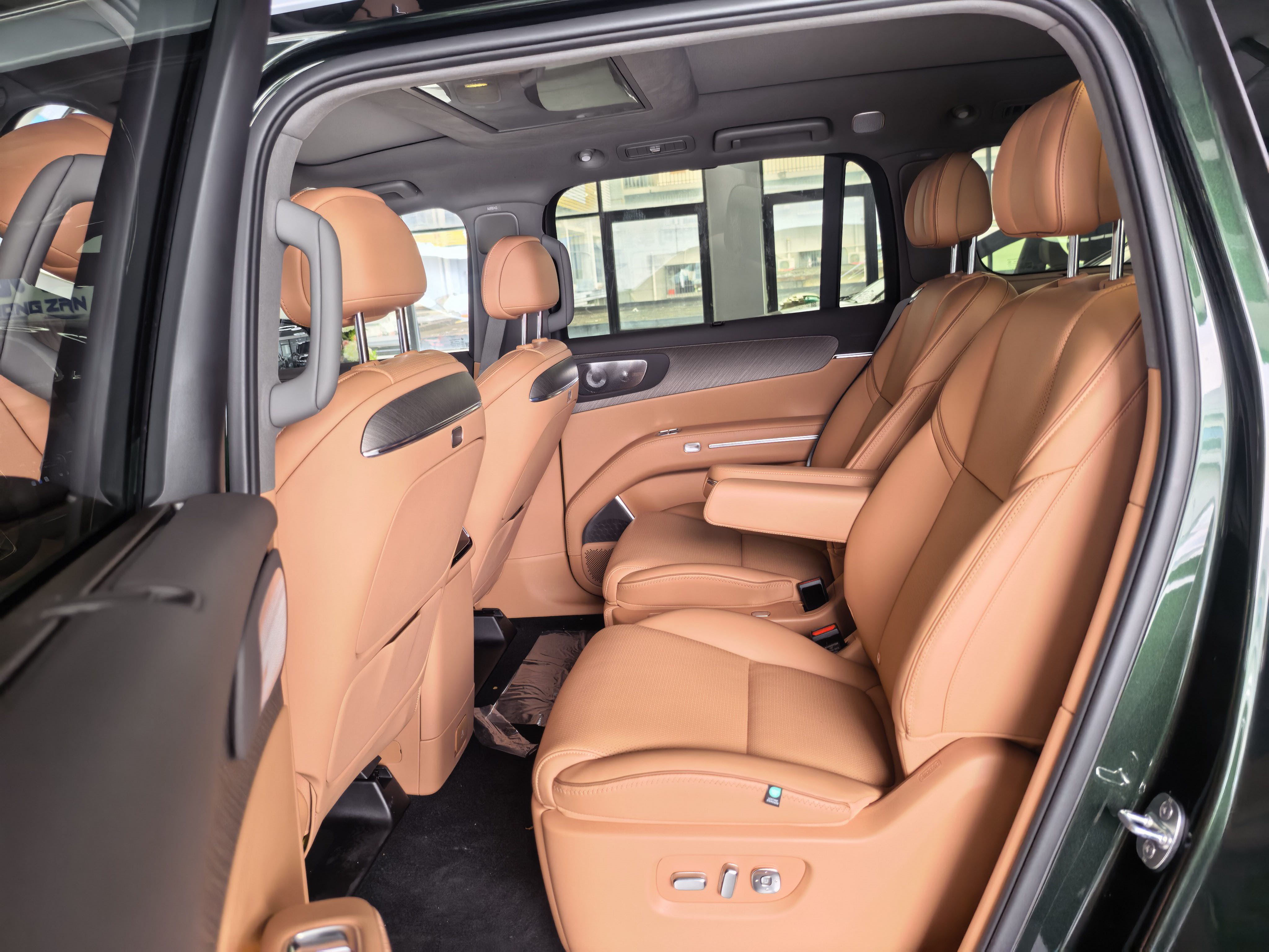 Leapmotor 2026 D19 500 Zhizun Edition 6-Seater