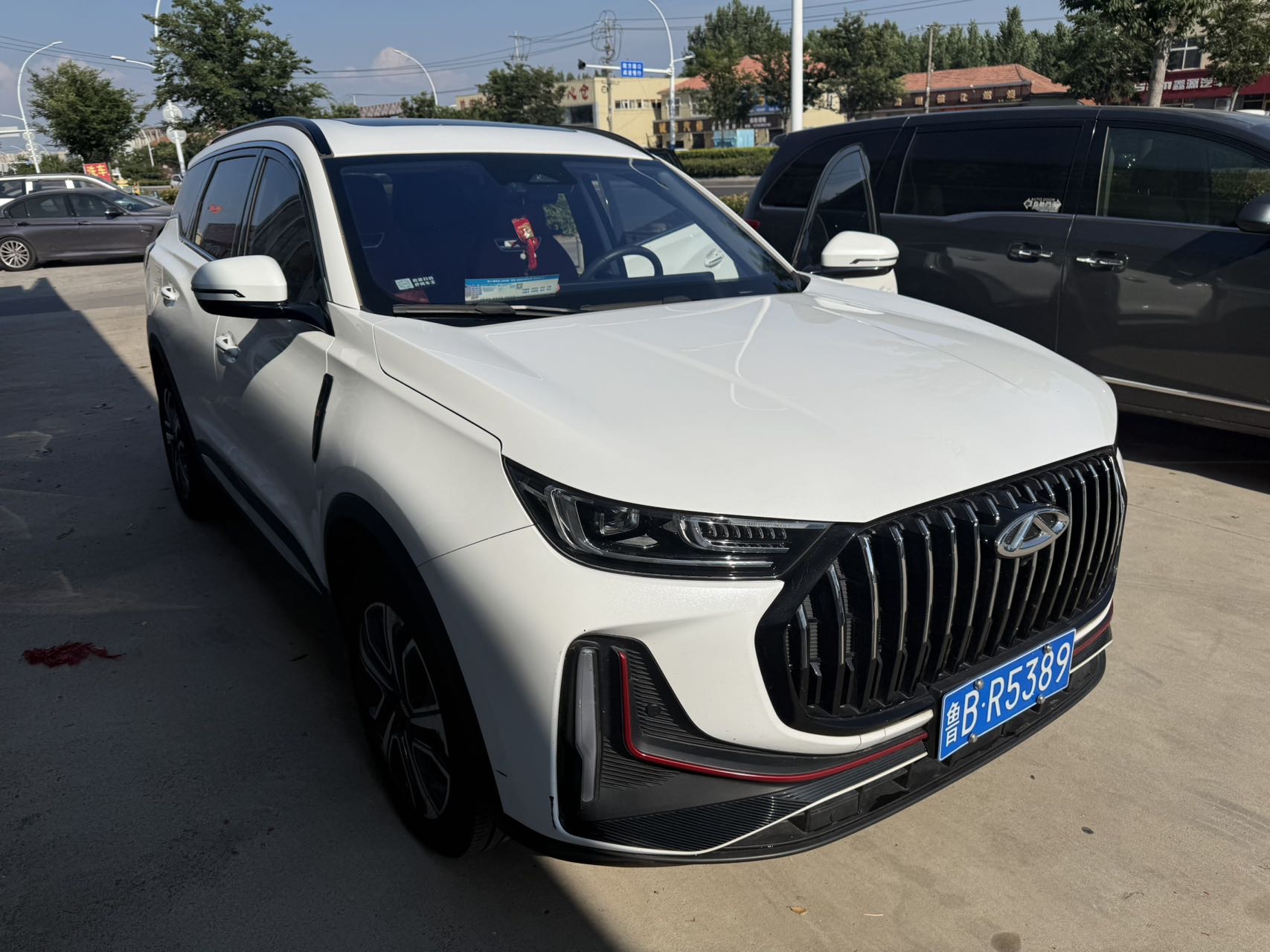 奇瑞 2023款 瑞虎7 PLUS 1.6TGDI 尊贵型