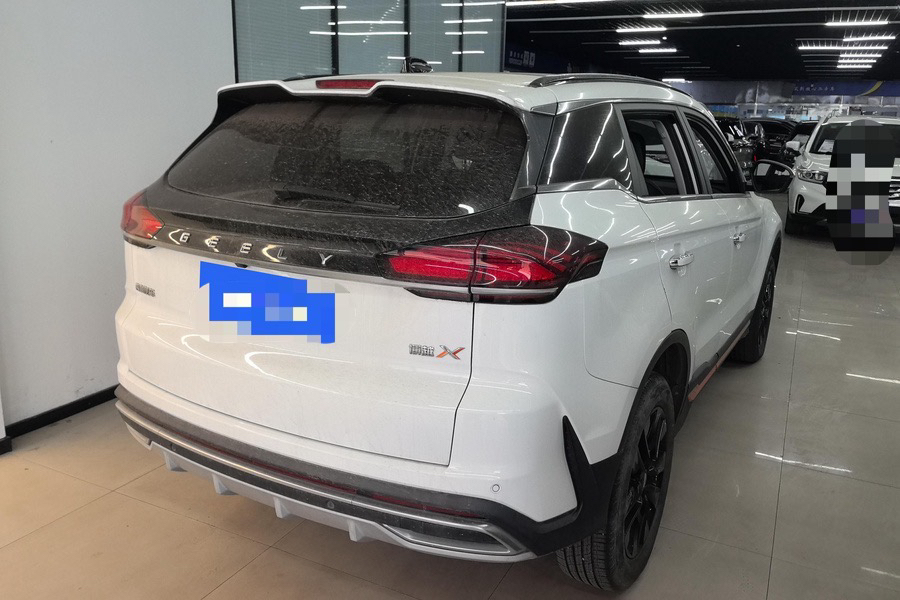 Geely 2022 Boyue X 1.8TD Smart