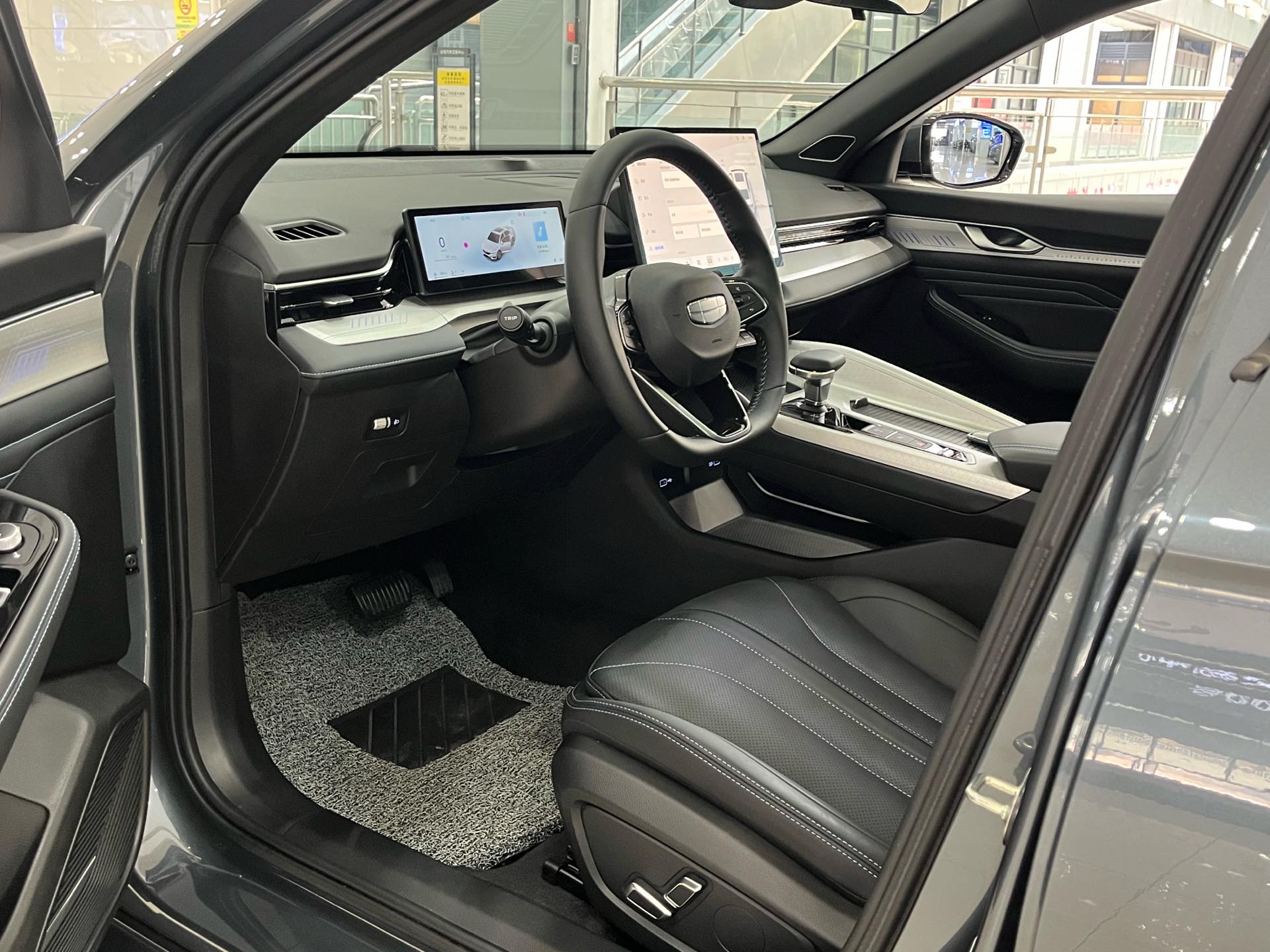 Geely 2025 Xingrui 1.5TD Dongfangyao Kunlun Edition