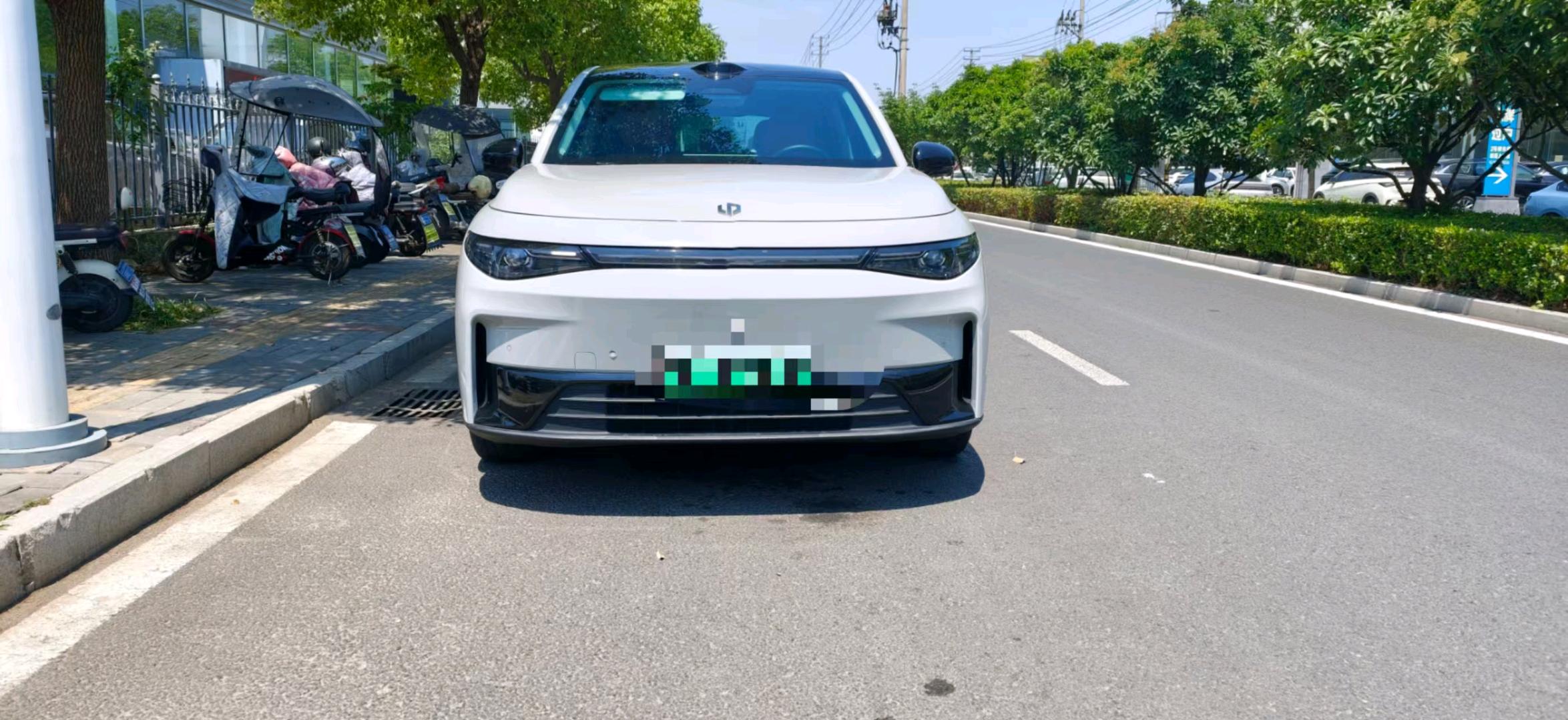 零跑 2026款 C10 605 悦享版