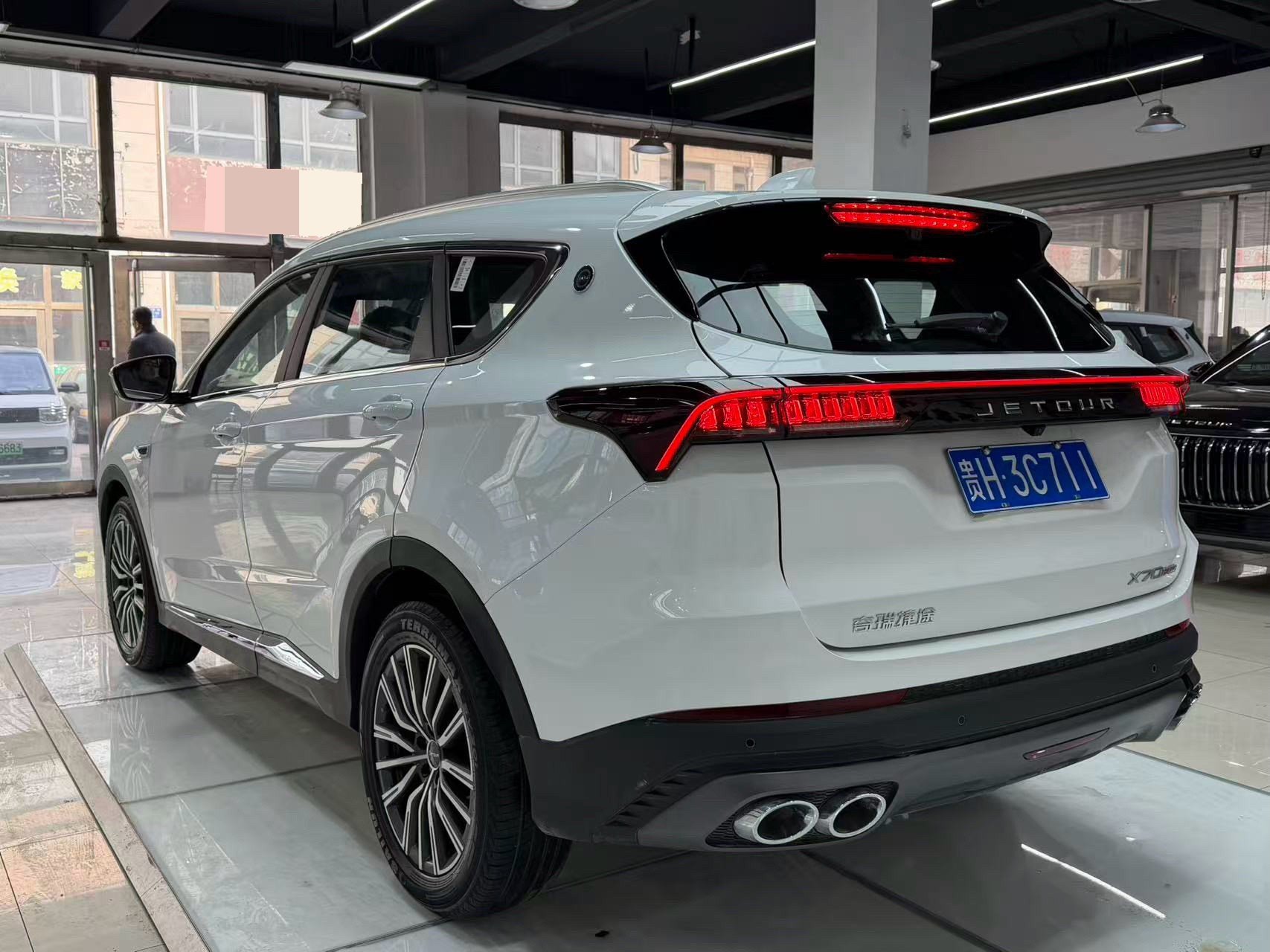JETOUR 2025 X70 PLUS 1.5T Champion Edition MAX+ 5-Seater