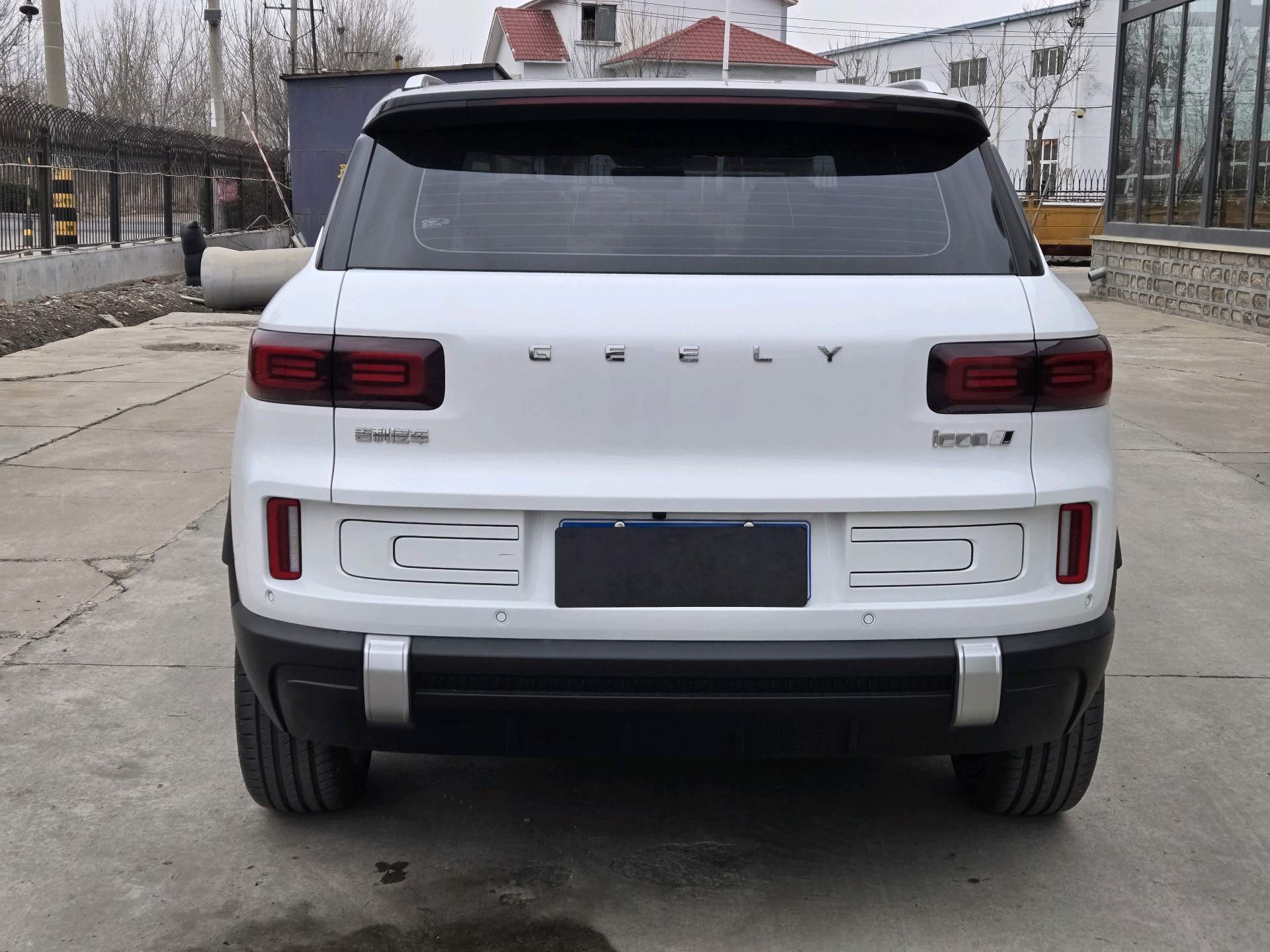 Geely 2023 Icon 1.5TD Hero